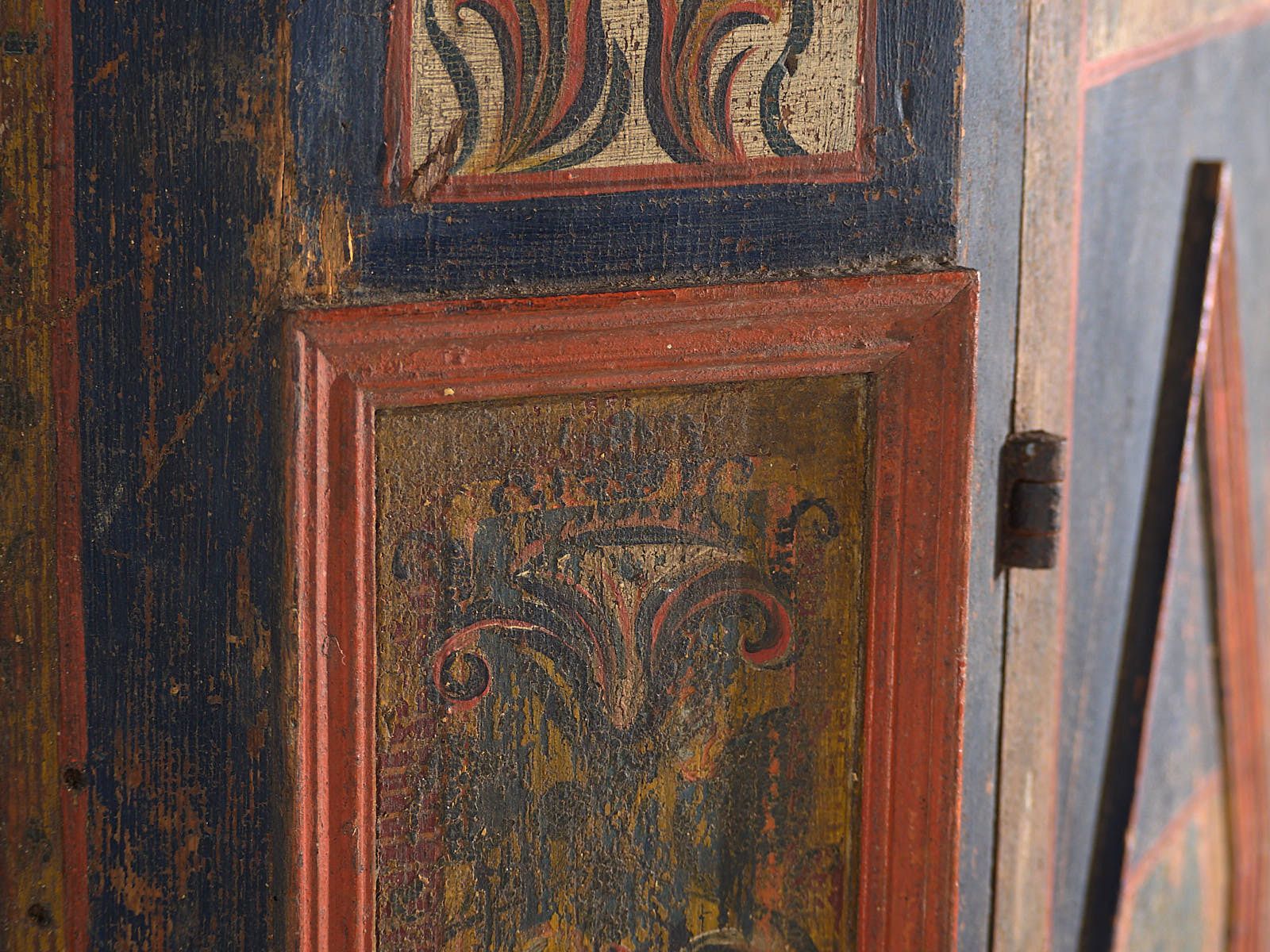 Austrian Painted Wardrobe – Late 18th – Early 19th Century (C.1780 1820) photo Furniture