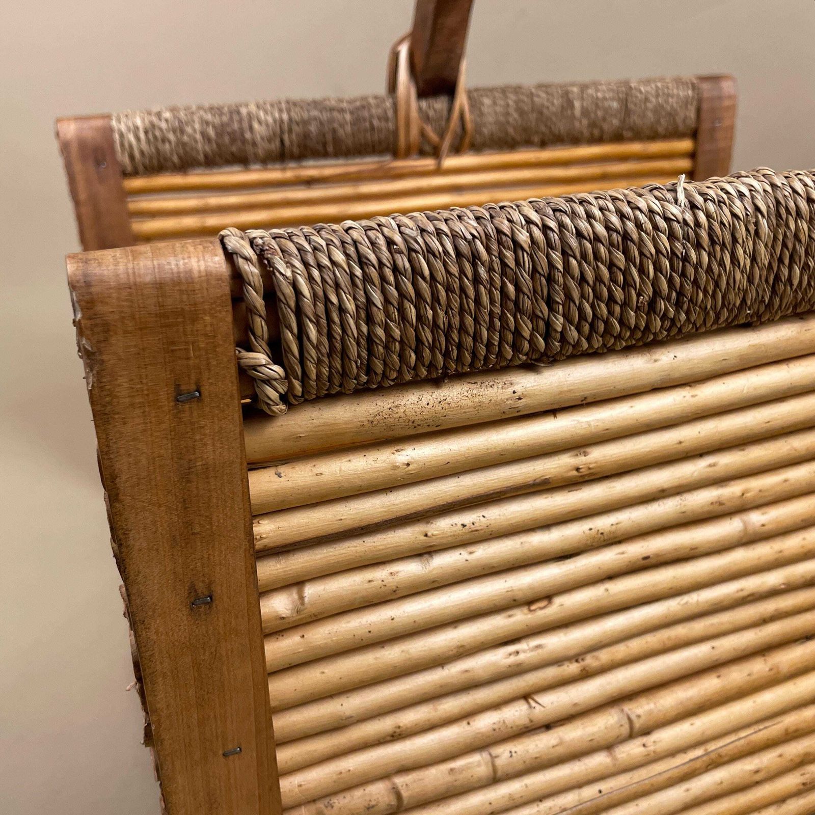 photo furniture Rectangle Log Basket Woven Wicker Vintage Storage Cottage Farmhouse Decor Handle Wooden Bamboo Brown Beige Retro Display