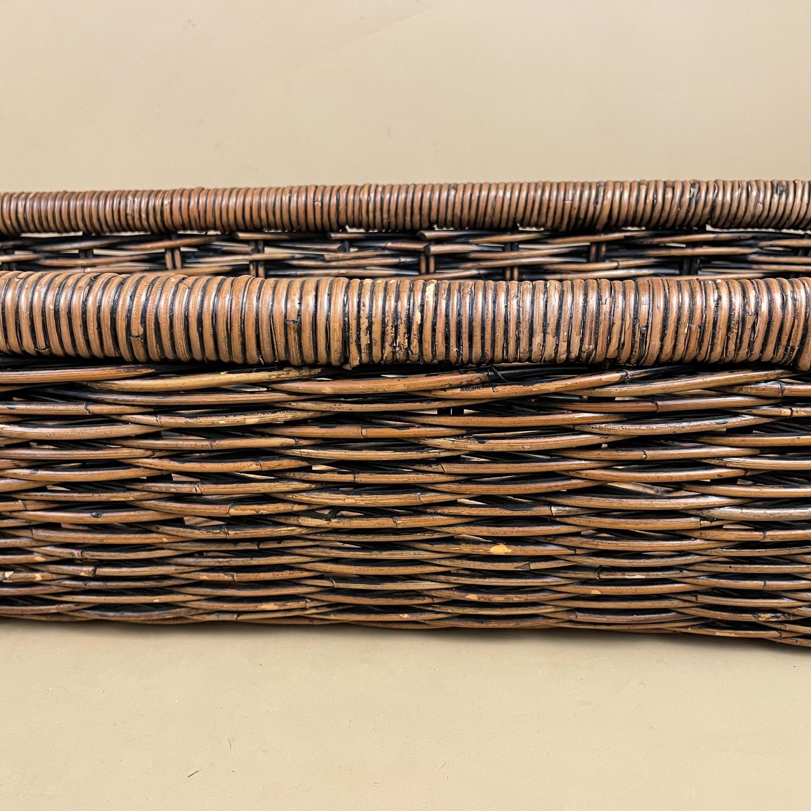 Vintage Oval Basket Woven Wicker Rope Handles Narrow Long Log Storage Display Cottage Farmhouse Logs Wood Wooden Antique photo 69.0