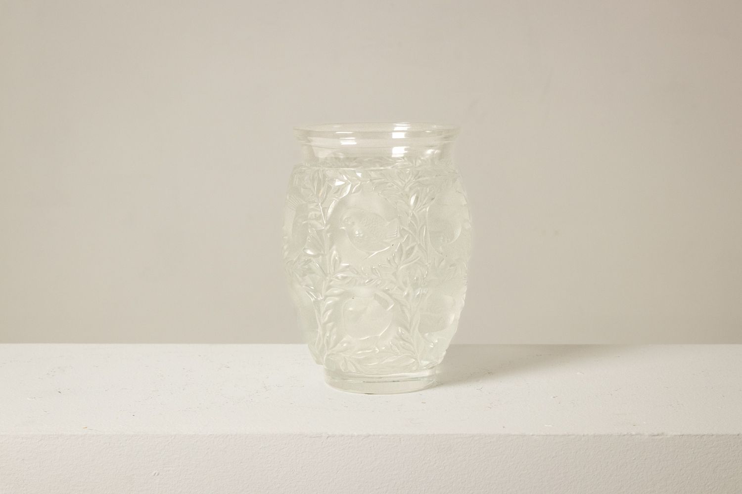 Lalique France. Crystal Vase. After 1978. photo furniture