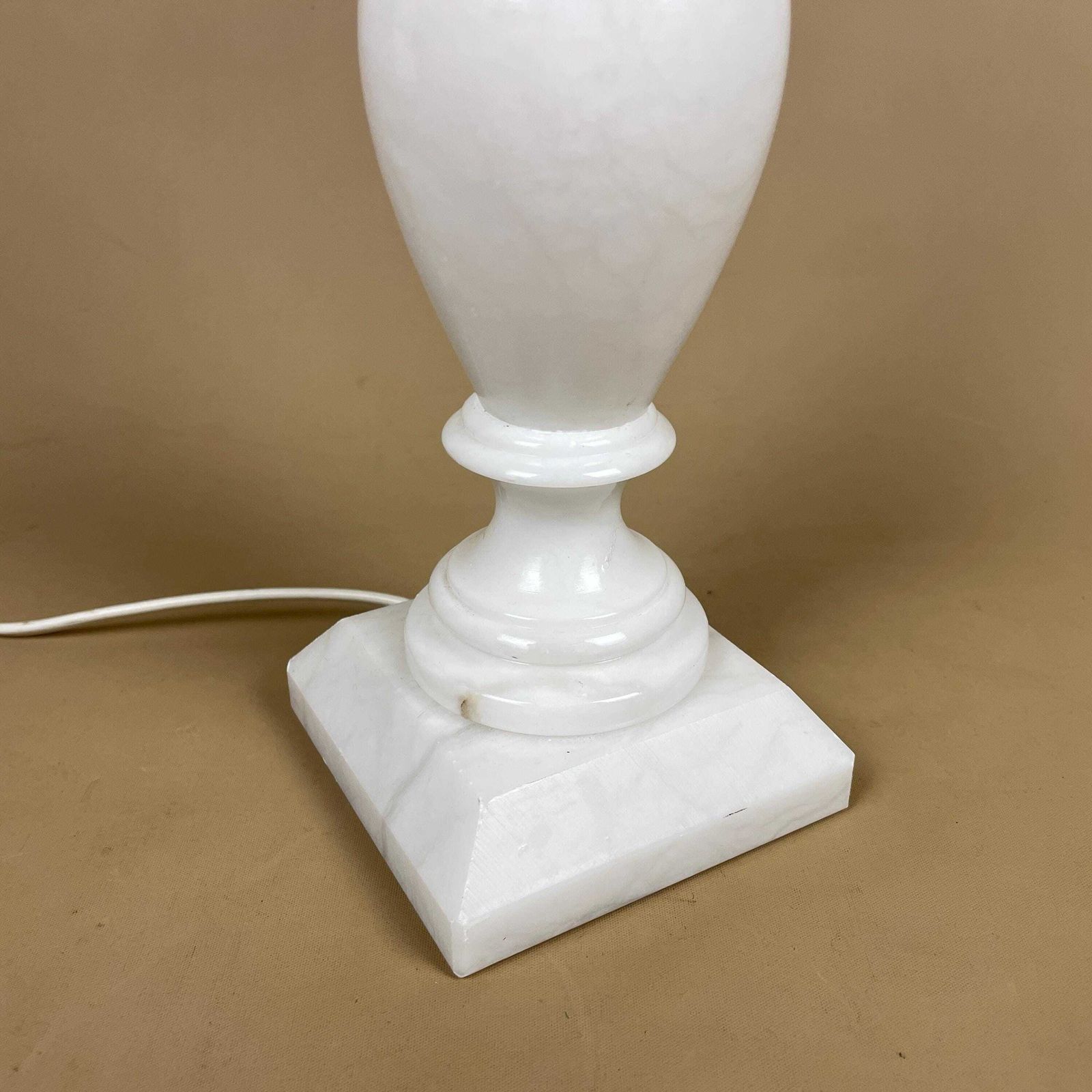 Antique Alabaster Onyx Marble Lamp Light White Bedside Side Table Desk Marbled Patterned Vintage Downton Stone Heavy Classic Natural Square photo 69.0