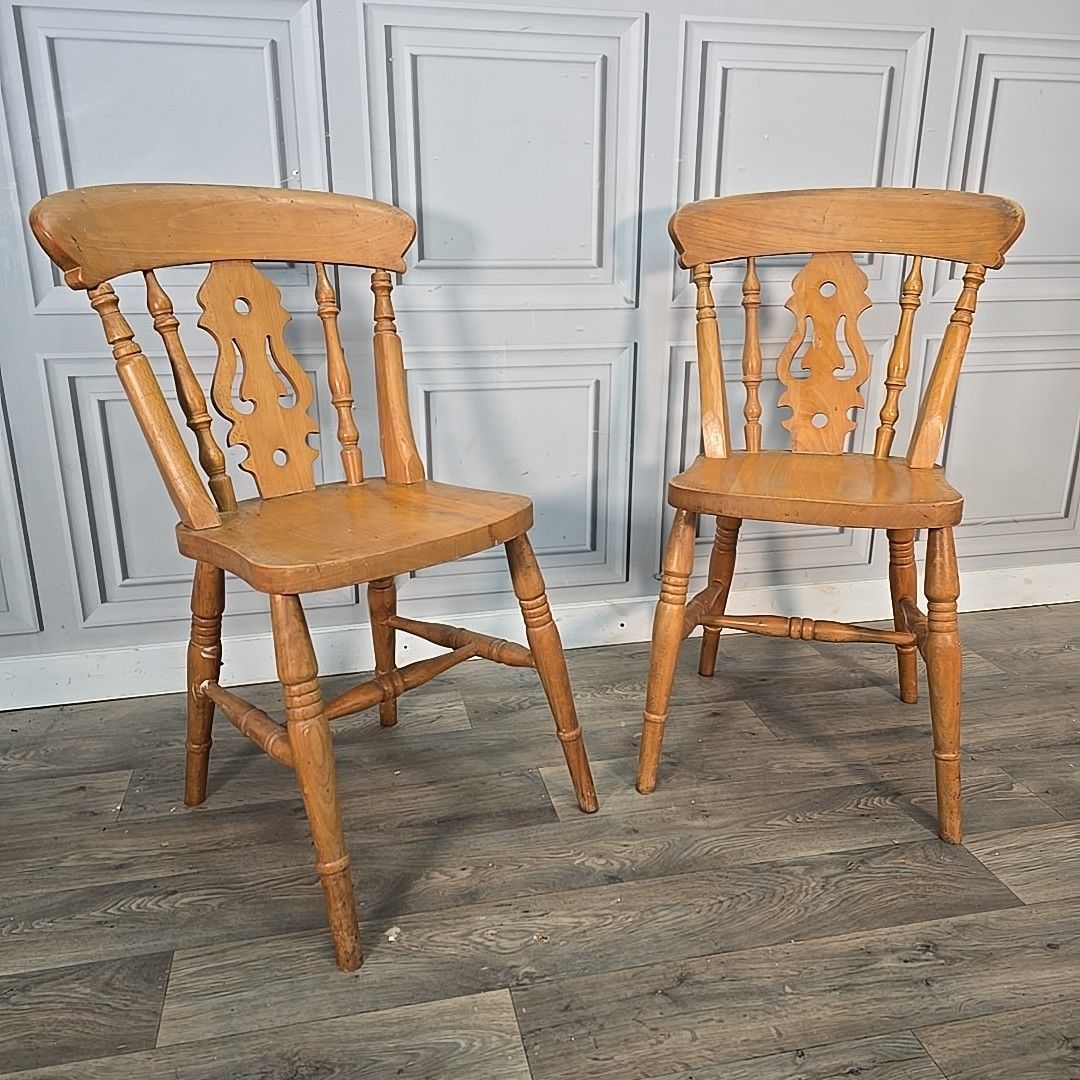 Antique Wooden Farmhouse Chairs Pair 2 Victorian Style Solid Turned Country