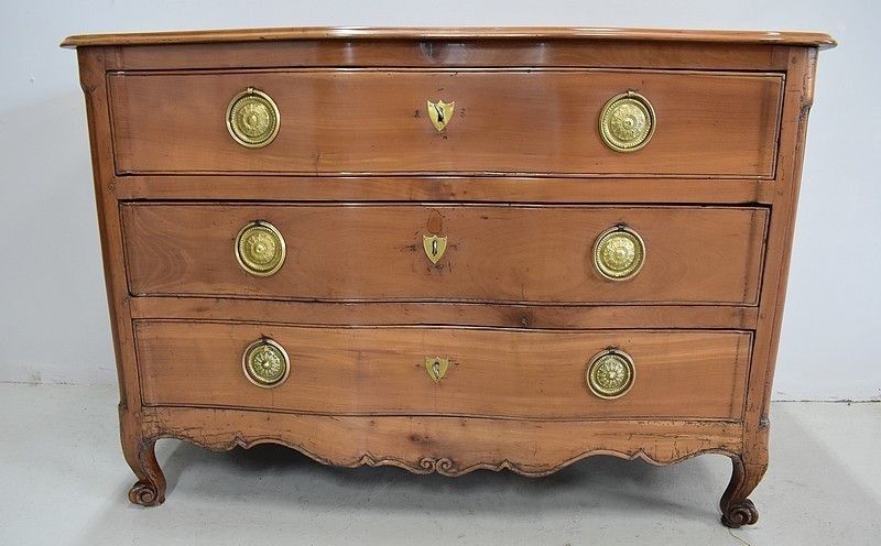 Louis XV Crossbow Chest In Cherry Blond 18th photo for sale