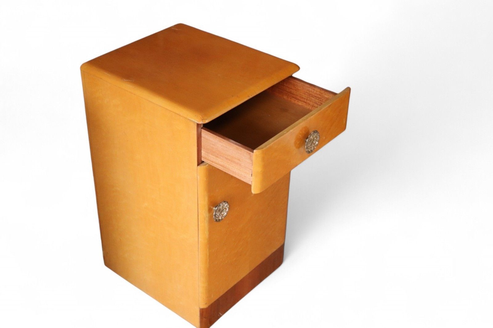 Pair Of Art Deco 1930s Birdseye Maple Bedside Cabinets Vintage Nightstands photo vinterior