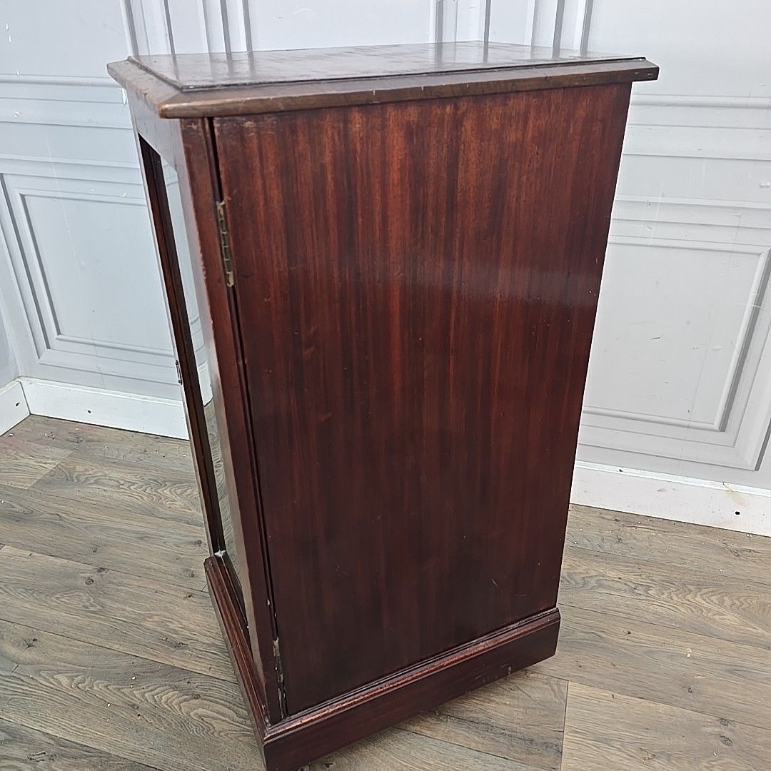 Furniture Antique Glazed Display Cabinet Castors – Single Door Bookcase Cupboard Mahogany photo
