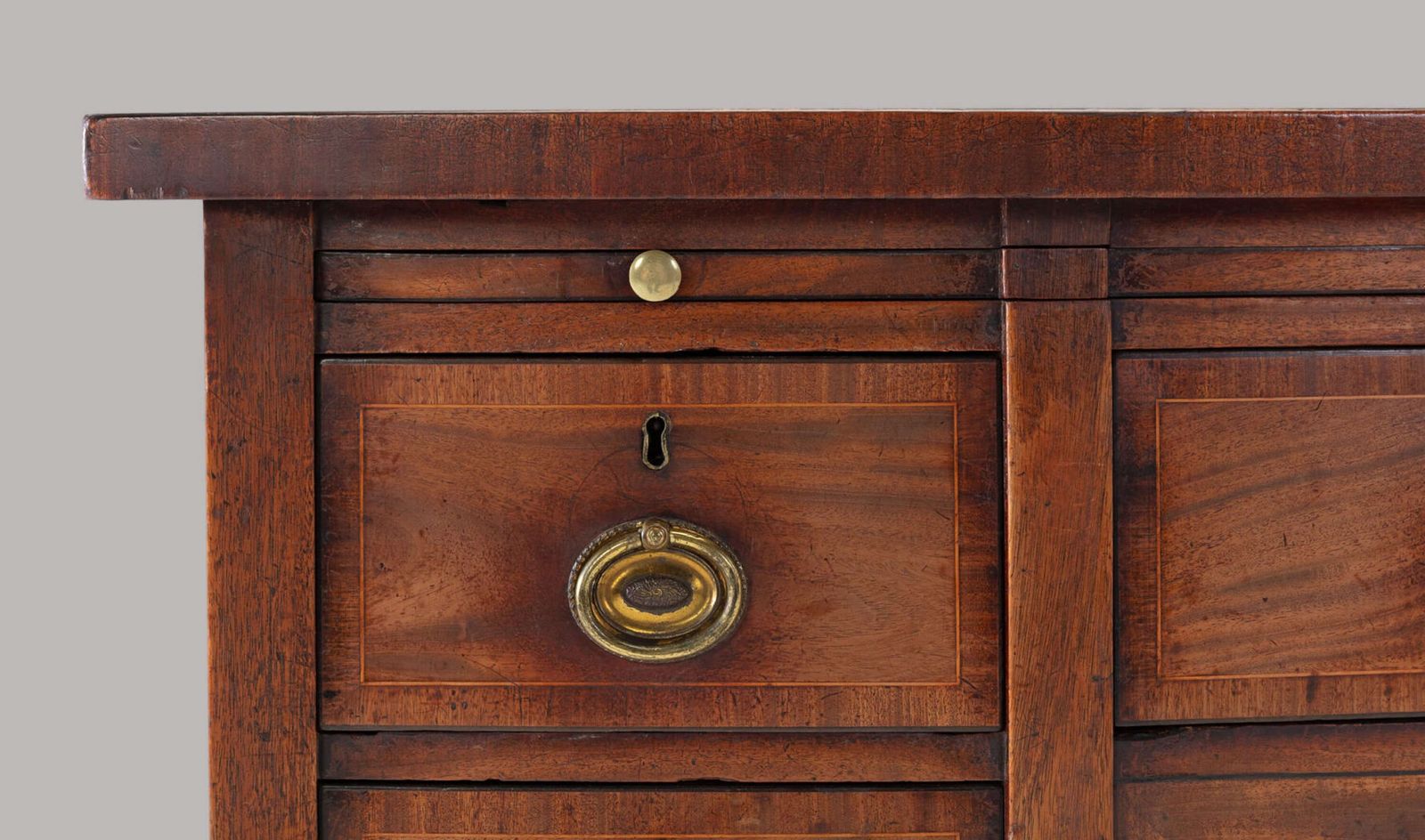 Good George III Mahogany Bow Fronted Sideboard photo Furniture