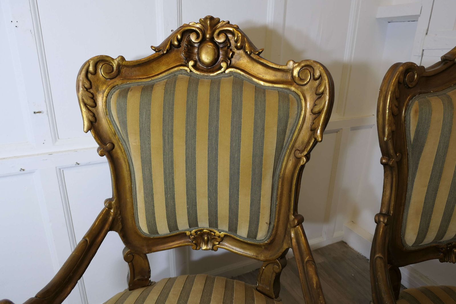 A Stunning Pair Of Italian Carved Throne Arm Chairs photo 2040.0