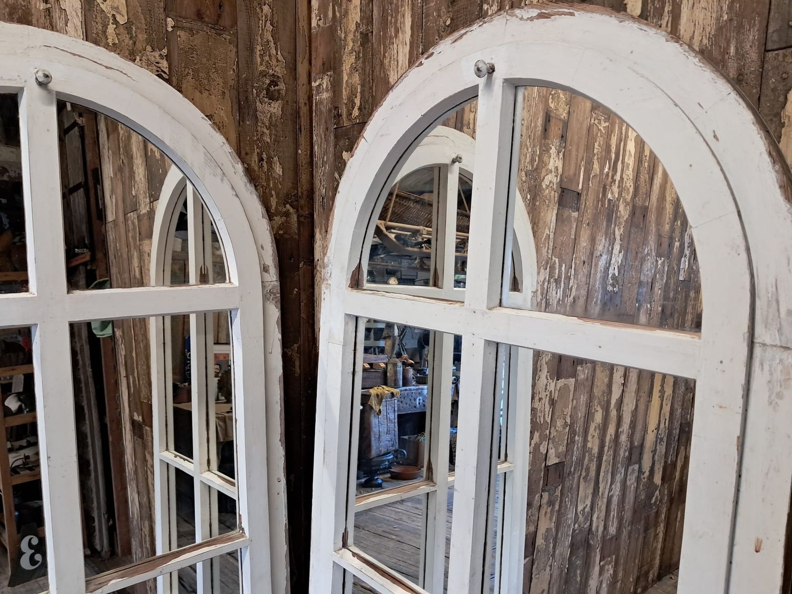 Arch Top Mirrored Windowr No20 photo vinterior