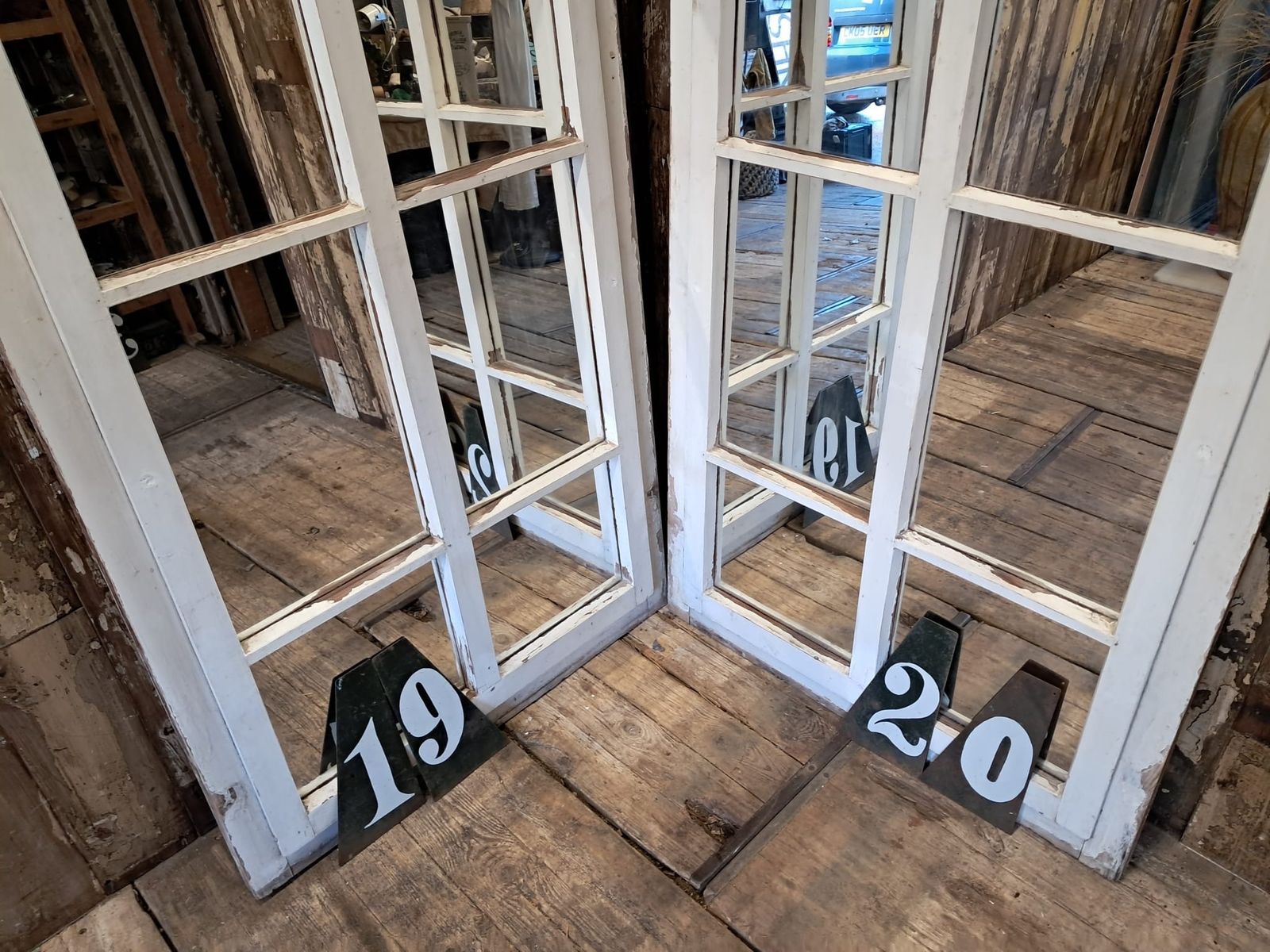 photo buy Arch Top Mirrored Windowr No20