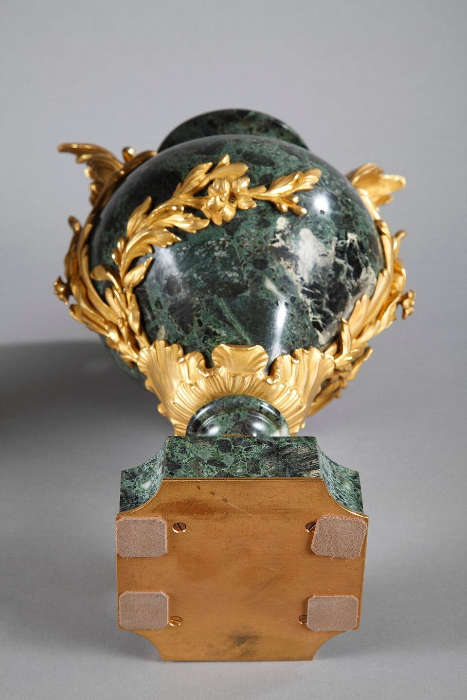 photo furniture Pair Of Marble And Bronze Vases, Napoleon III