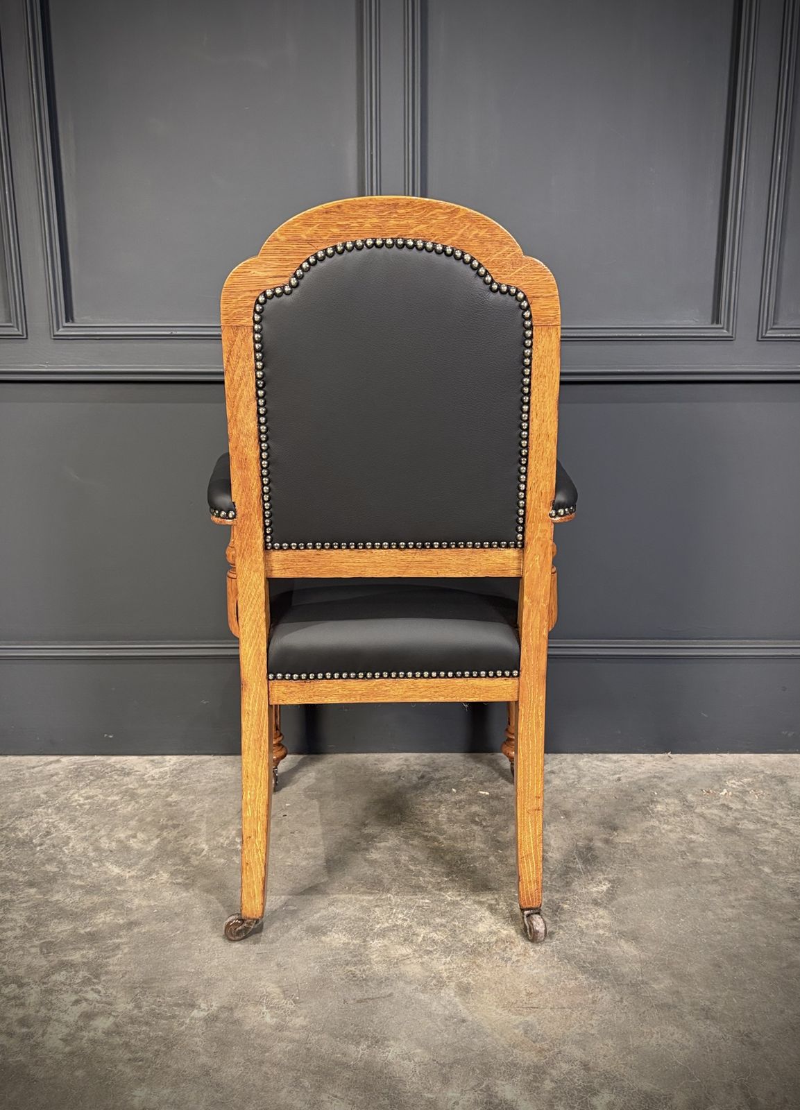 photo furniture Oak & Leather Armchair By W.Williamson & Sons
