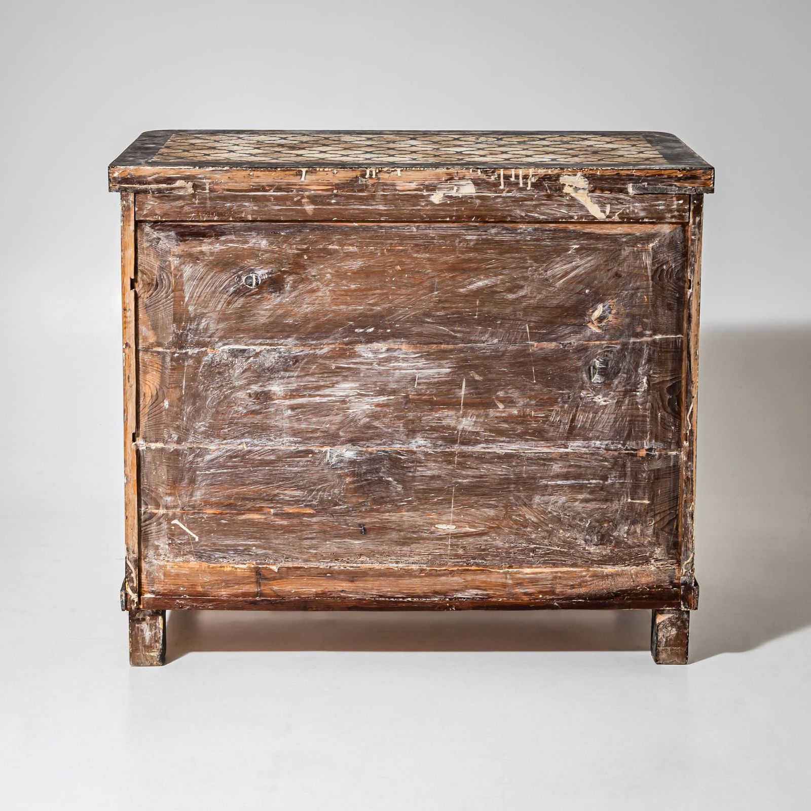 Geschilderde Ladekast Met Tegeldessin, 19e Eeuw photo buy
