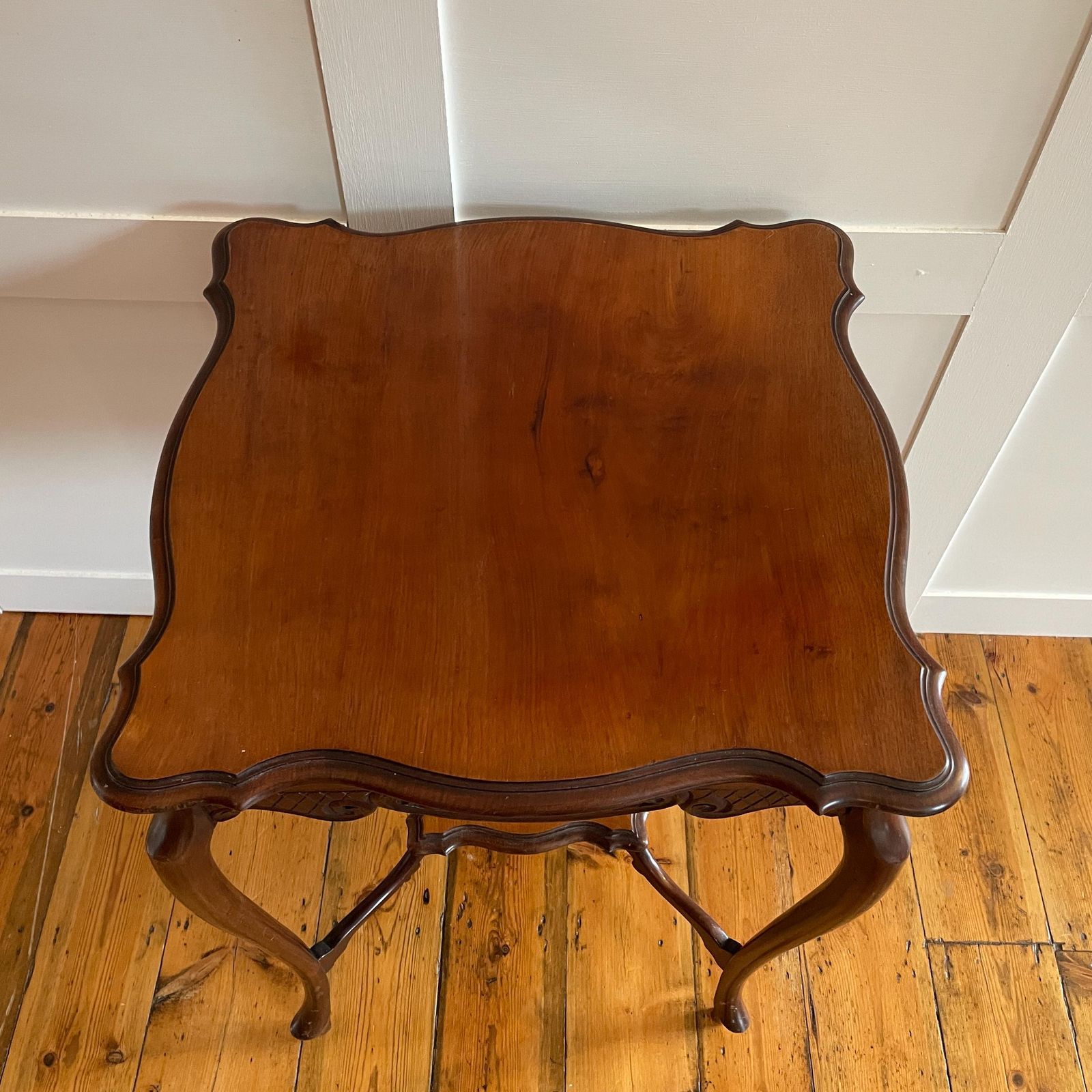 Antique Edwardian Hand Carved Wooden End Table Patterned Square Brown Table Vintage Decor Country Cottage Furniture Side 72x52x52cm photo vinterior