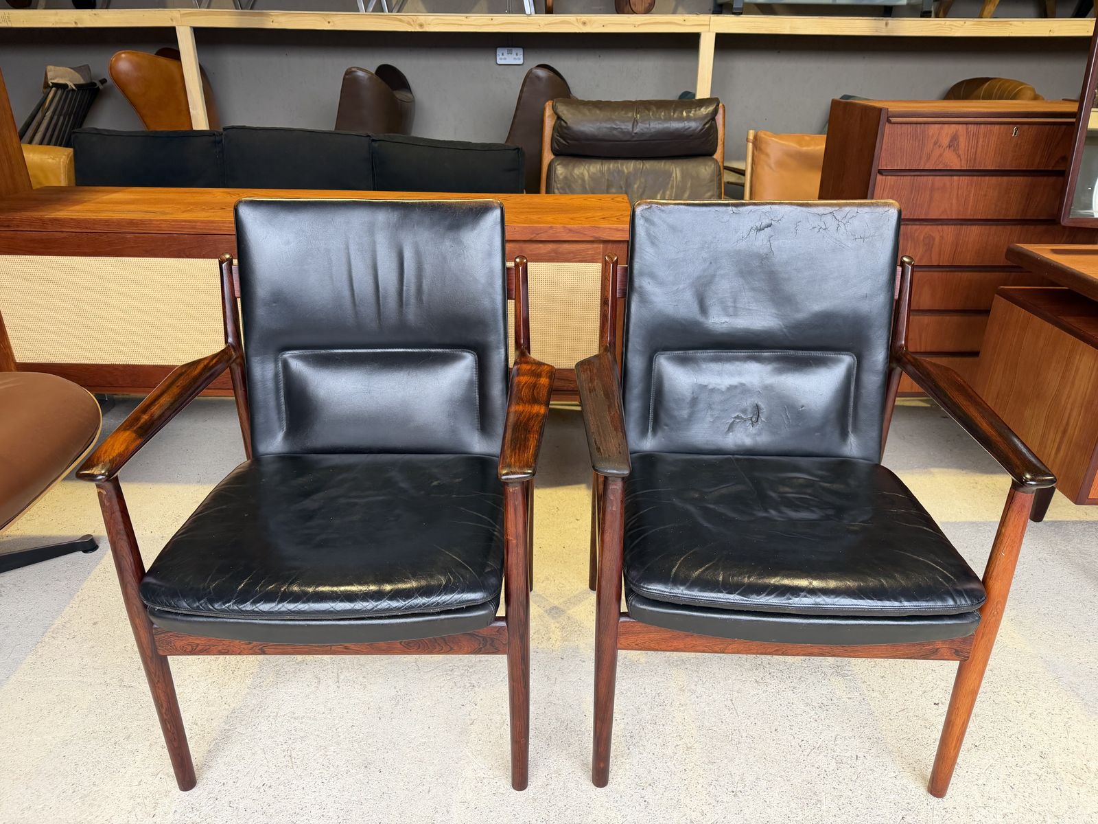 Pair Of Danish Rosewood Armchairs Model 341 By Arne Vodder For Sibast Mobler photo Furniture