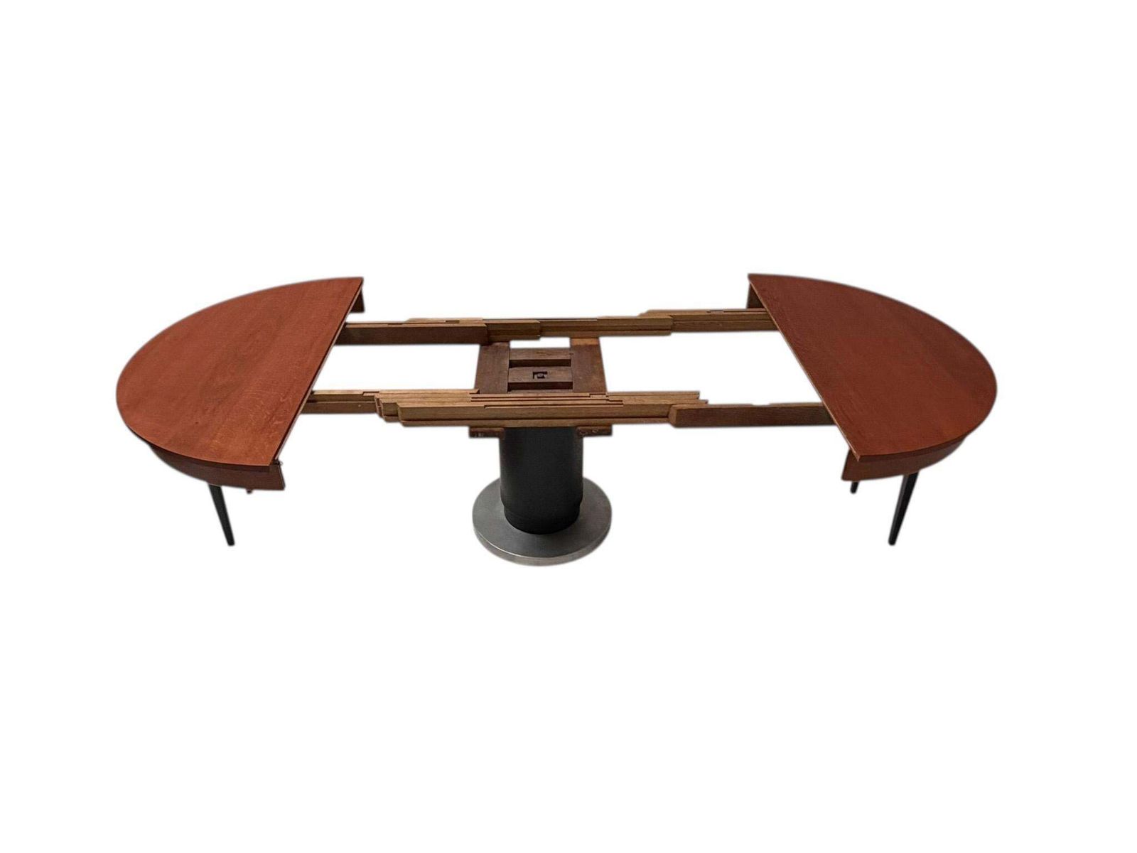 Art Deco Modernist Round Extendable Dining Room Table By Hendrik Wouda, 1931 photo Furniture