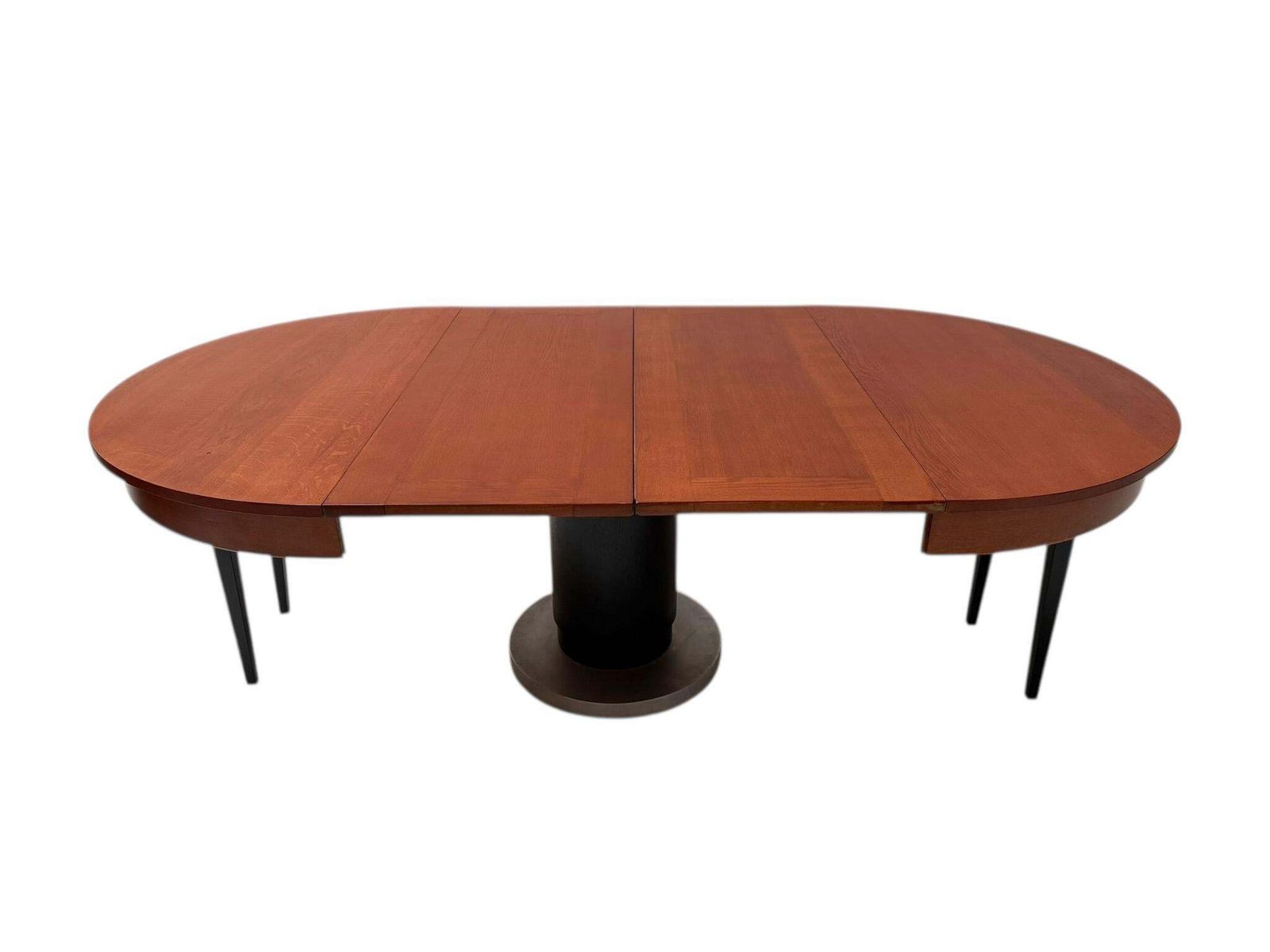 Art Deco Modernist Round Extendable Dining Room Table By Hendrik Wouda, 1931 photo vinterior