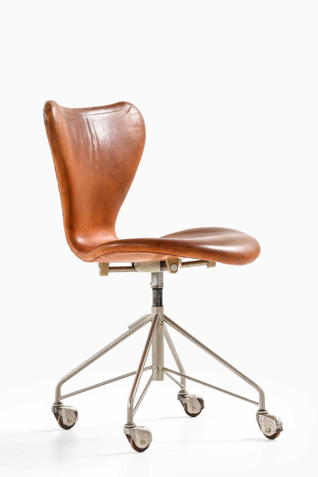 Office Chair In Leather And Steel By Arne Jacobsen, 1968 photo for sale