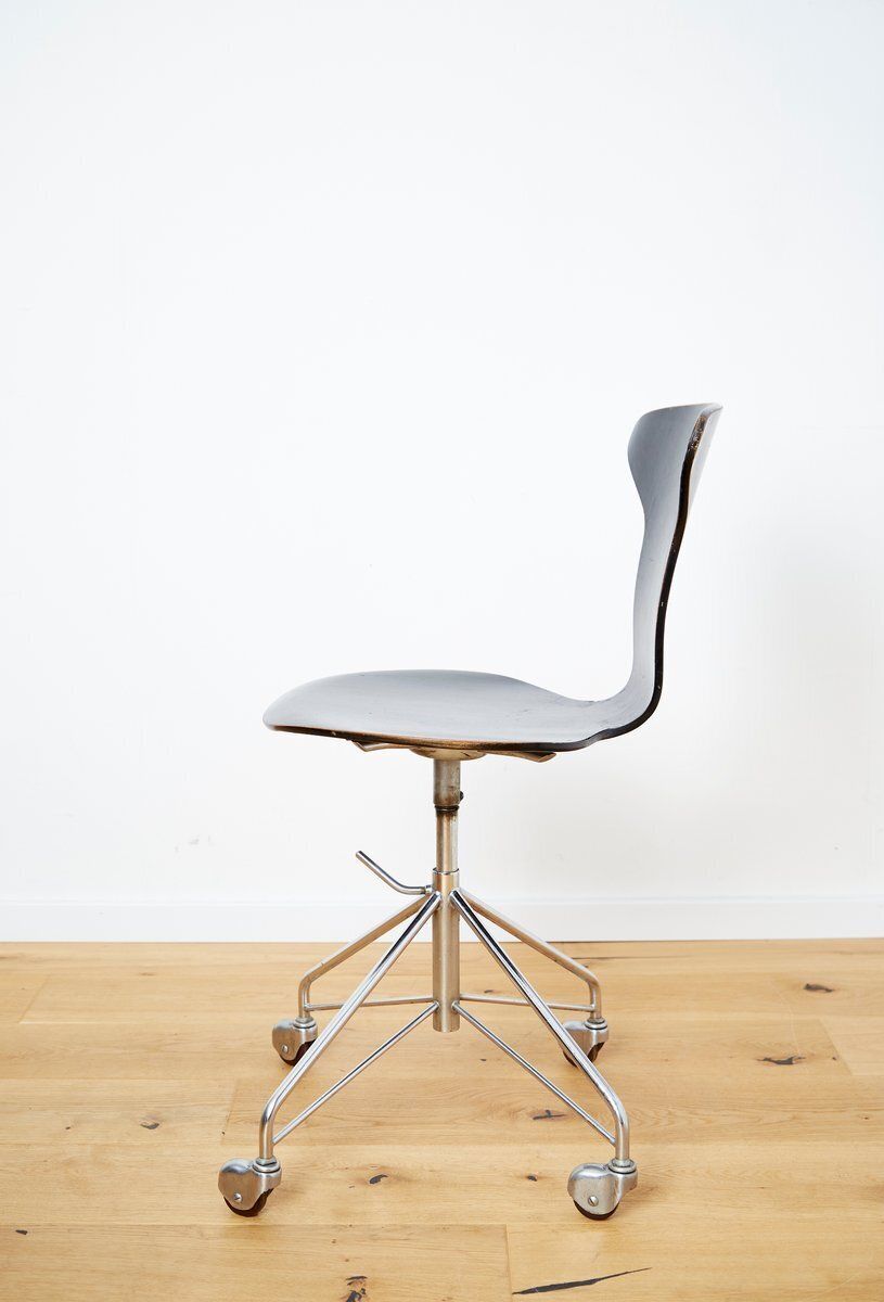 Model 3115 Mosquito Munkegaard School Chair By Arne Jacobsen For Fritz Hansen, 1960s photo Furniture