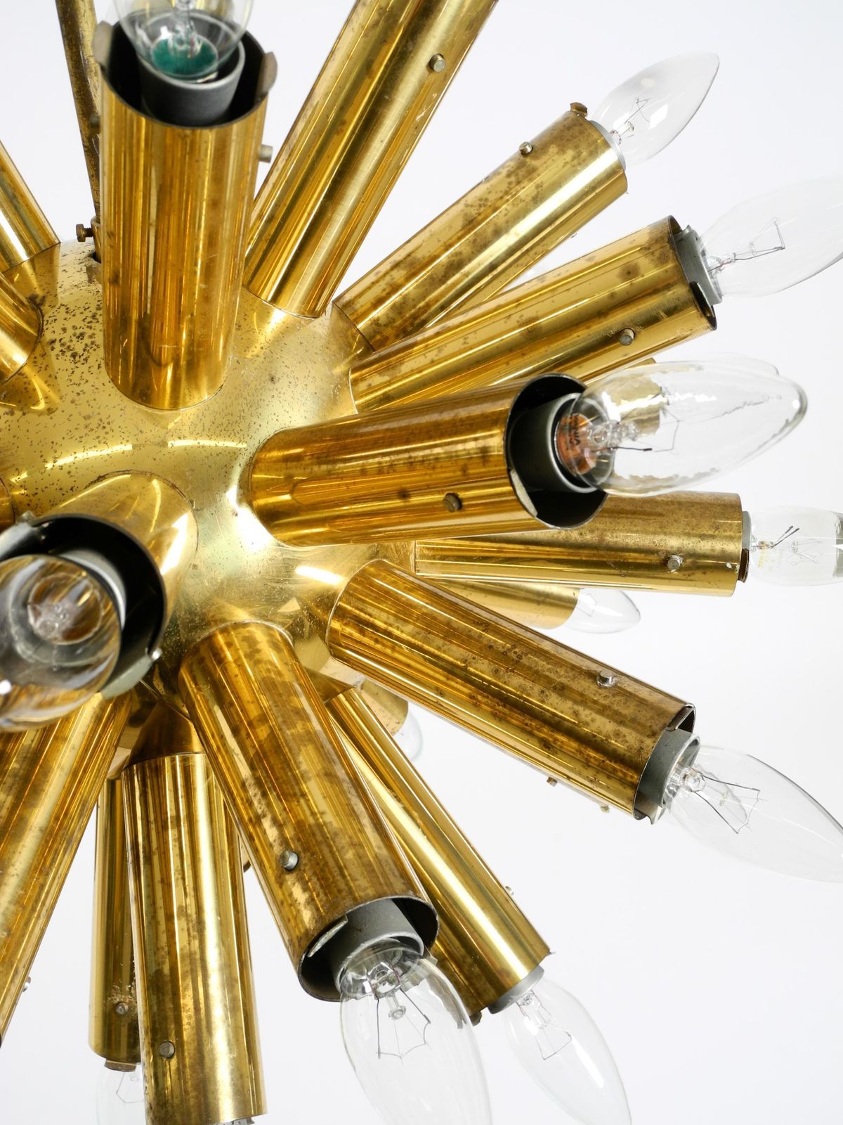 photo vintage Xxl 1960s Space Age Brass Ceiling Lamp By J.T. Kalmar With 43 Arms  66cm  26"