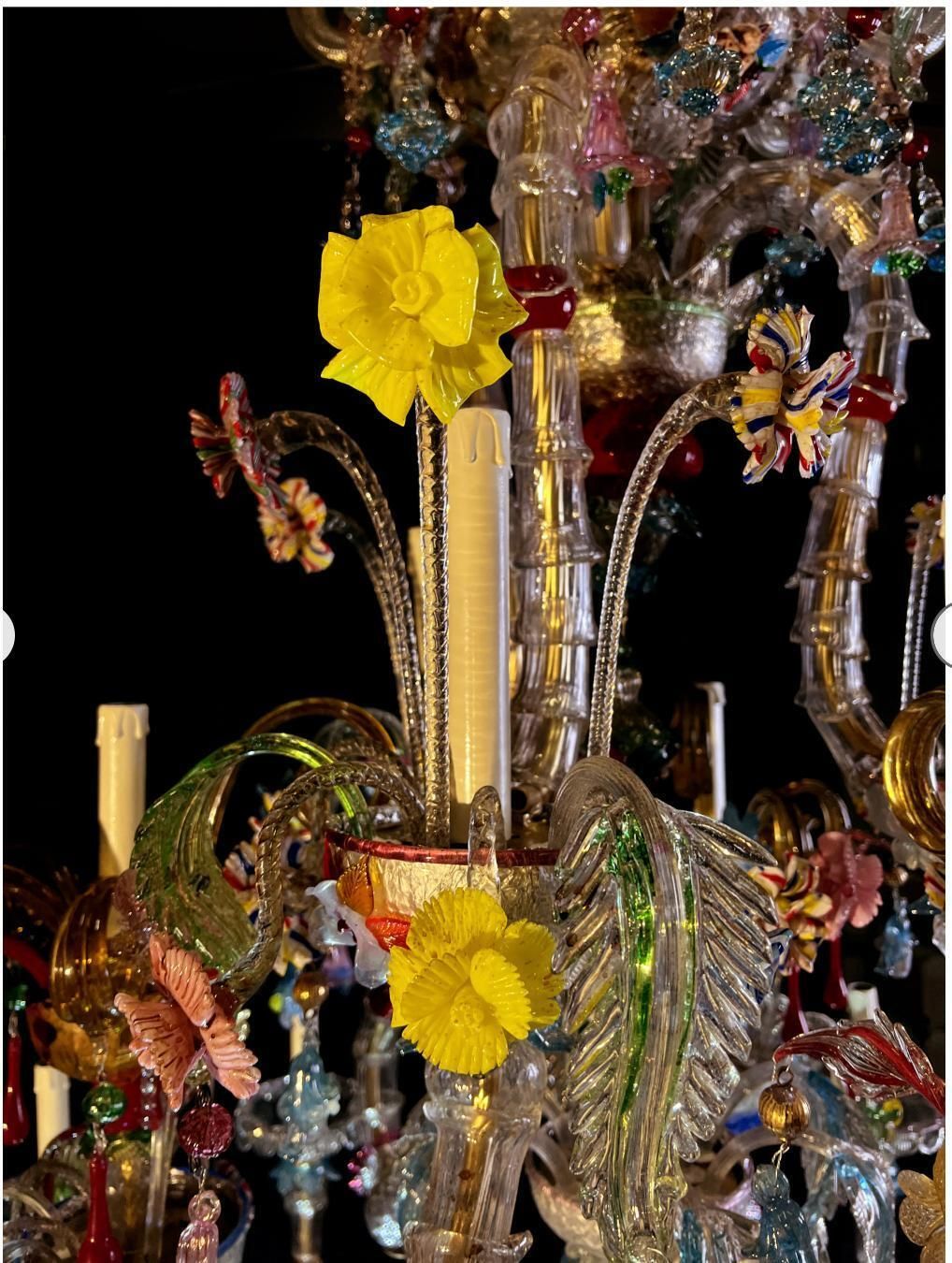 19174.0 Venetian Rezzonico Chandelier 27 Arms, Murano photo