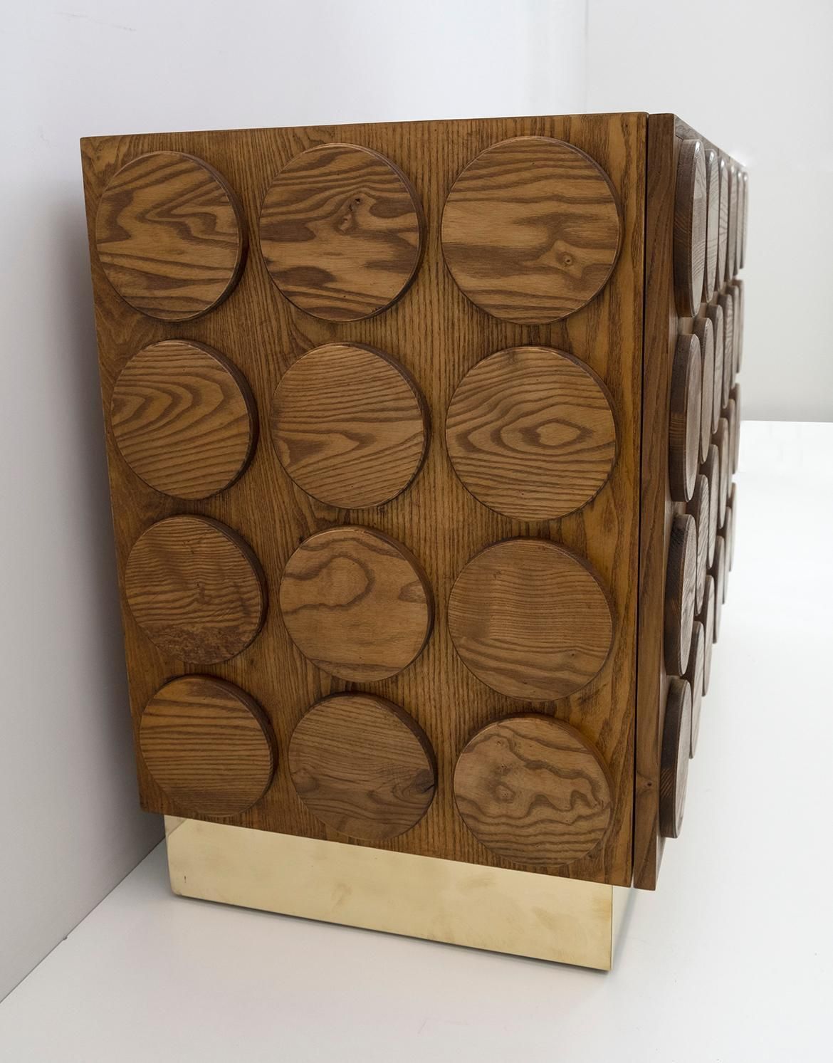 Brutalist Italian Chestnut Wood And Brass Bar Cabinet, 1970s photo vinterior
