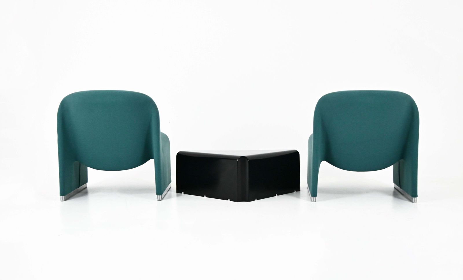Alky Chairs + Table By Giancarlo Piretti For Anonima Castelli, 1970s, Set Of 3 photo vinterior