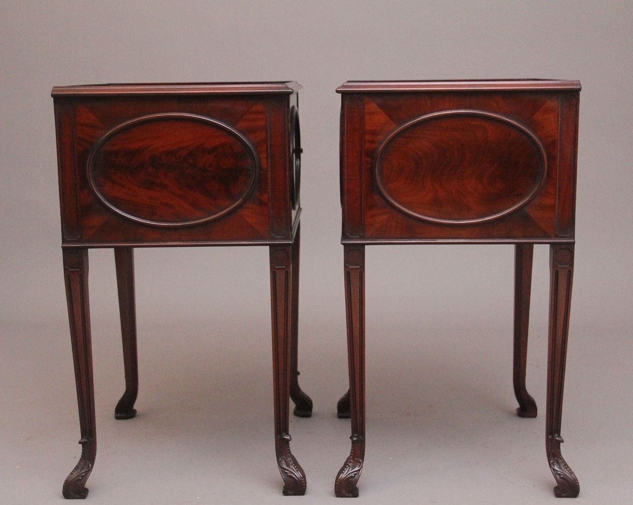 Pair Mid 20th Century Flame Mahogany Bedside Cabinets photo buy