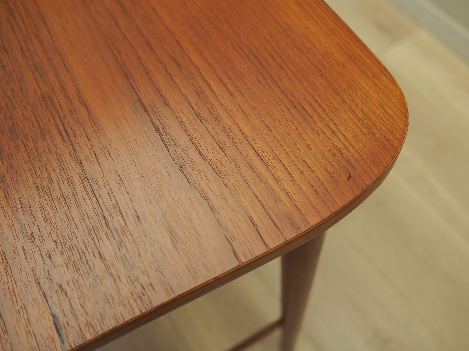 photo vinterior Teak Desk, Danish Design, 1960s, Production: Denmark