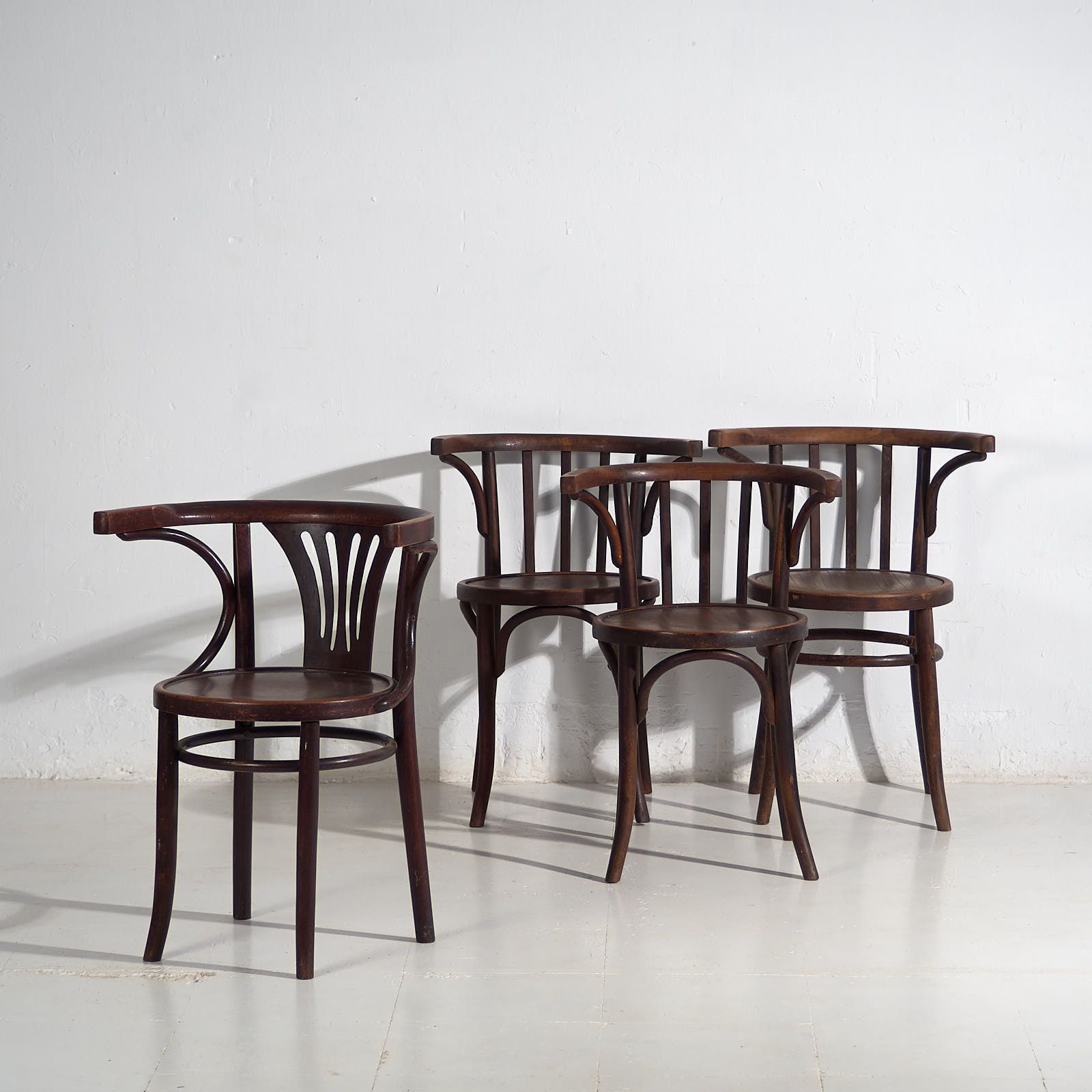 Thonet Antique Chairs With Armrests (C.1920). Set Of 4 Pieces #3