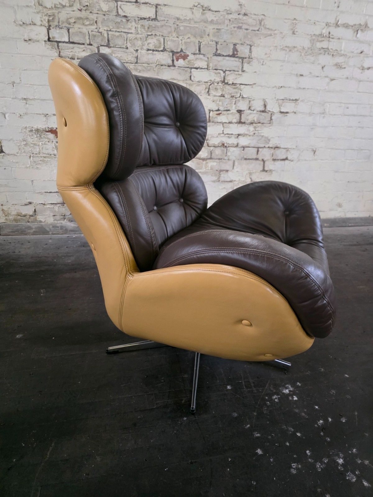 Original Mid Century 1970s Lounge Chair With Footstool In Leather photo vinterior