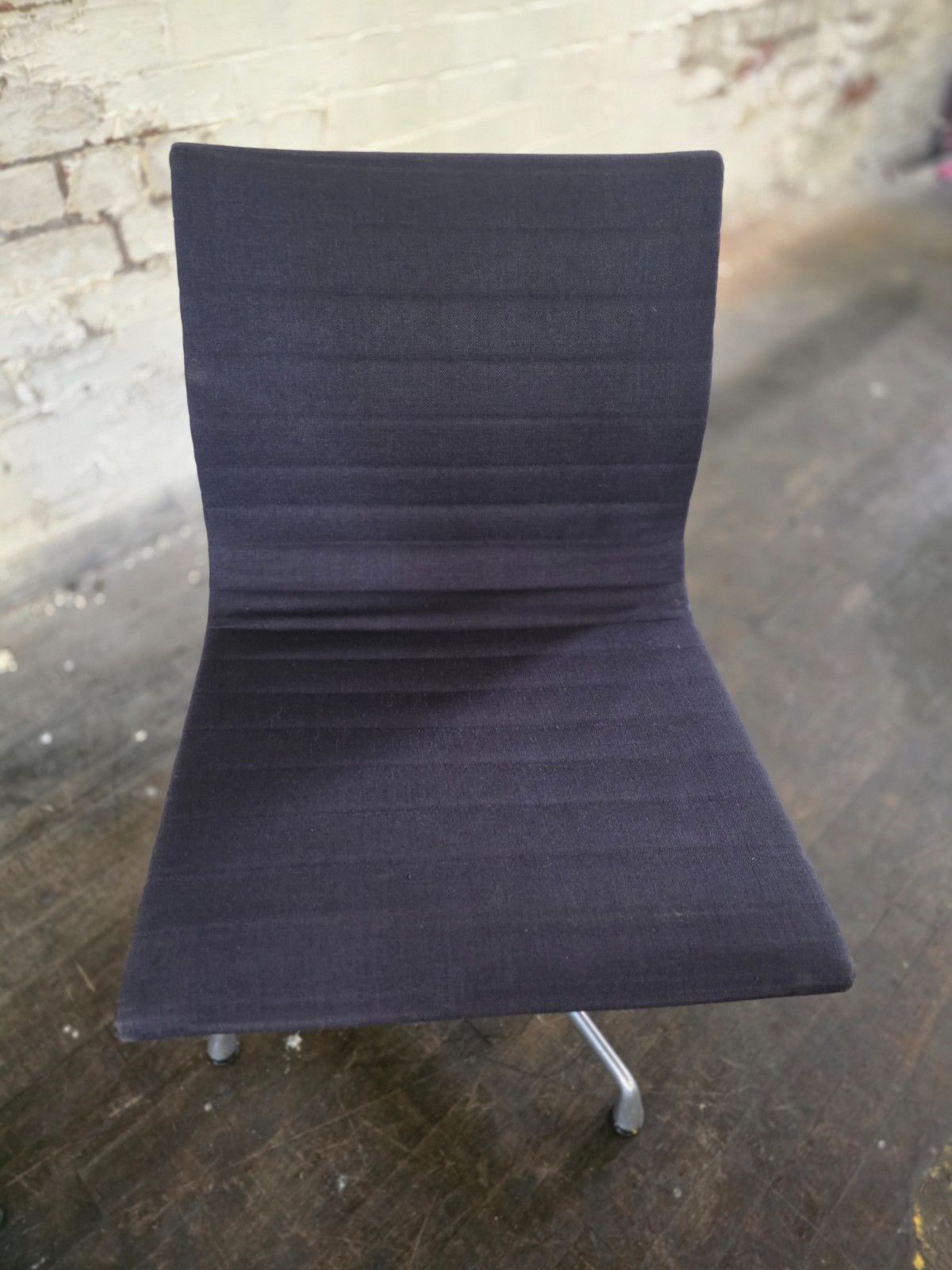 Pair Of Mid Century Vitra Ea 105 Office Chairs In Navy photo 750.0