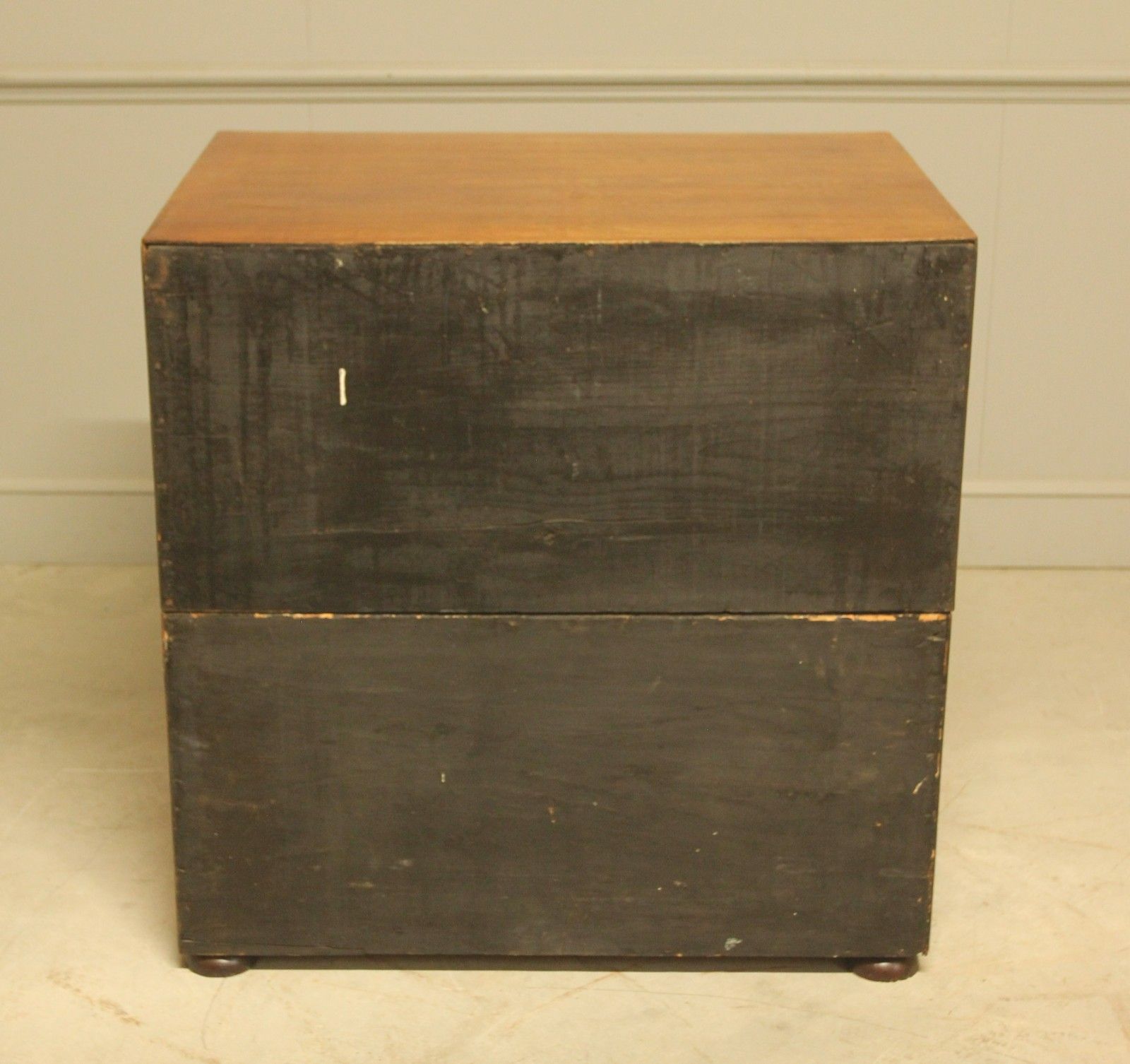 photo for sale An Early 20th Century Mahogany Campaign Chest