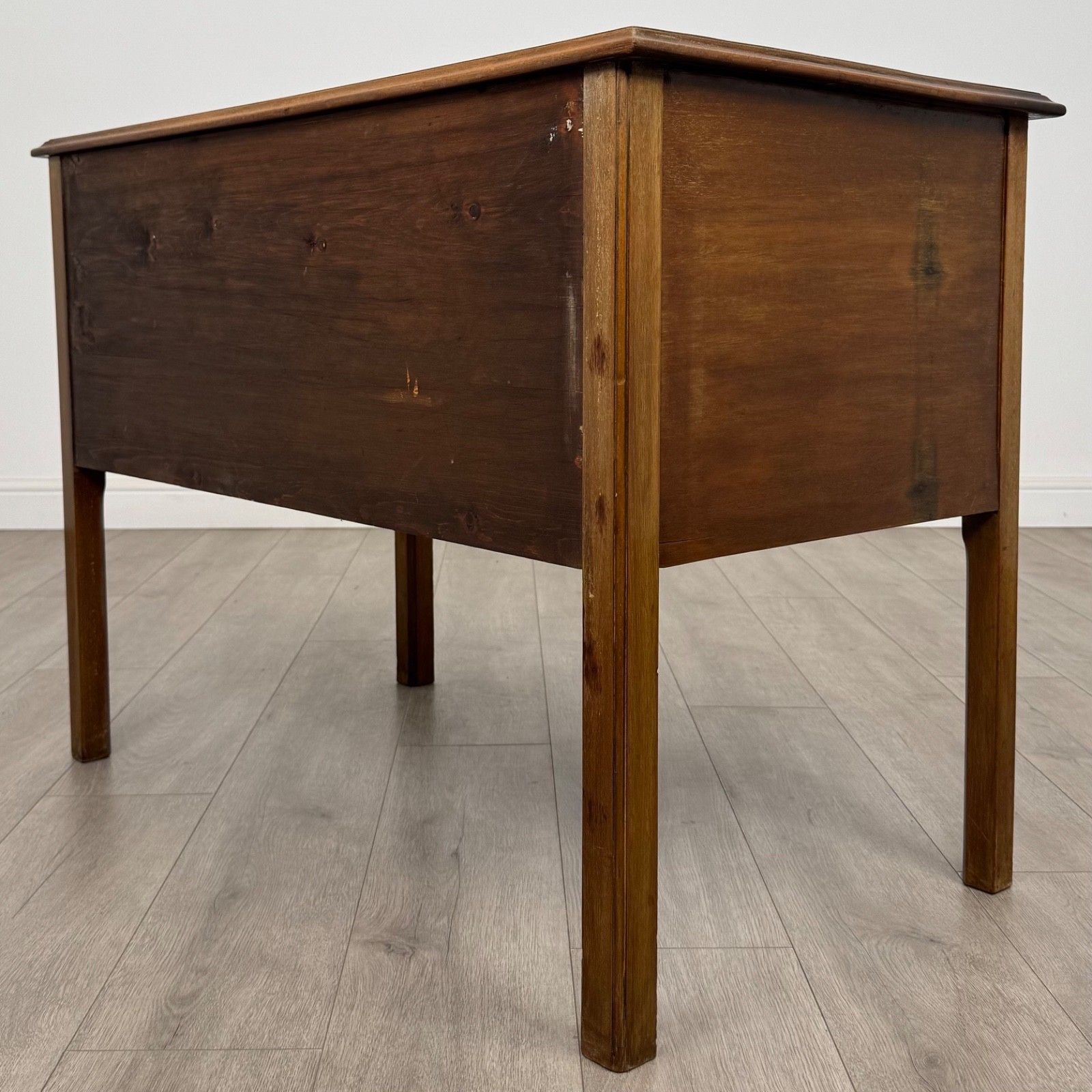 Antique 20th Century Writing Table In Mahogany photo vinterior