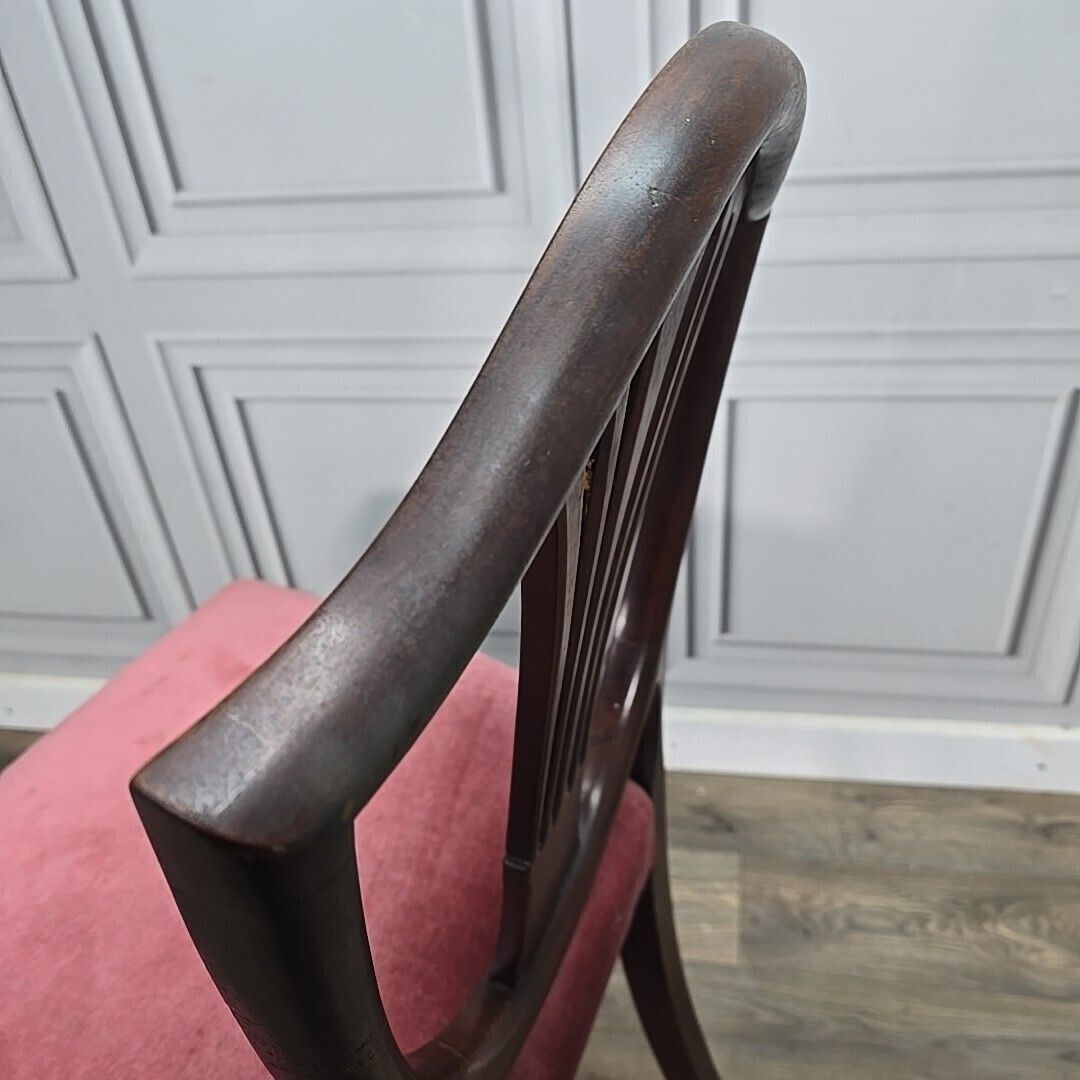 photo vintage Antique Georgian Chair Upholstered Shield Back Hepplewhite Mahogany