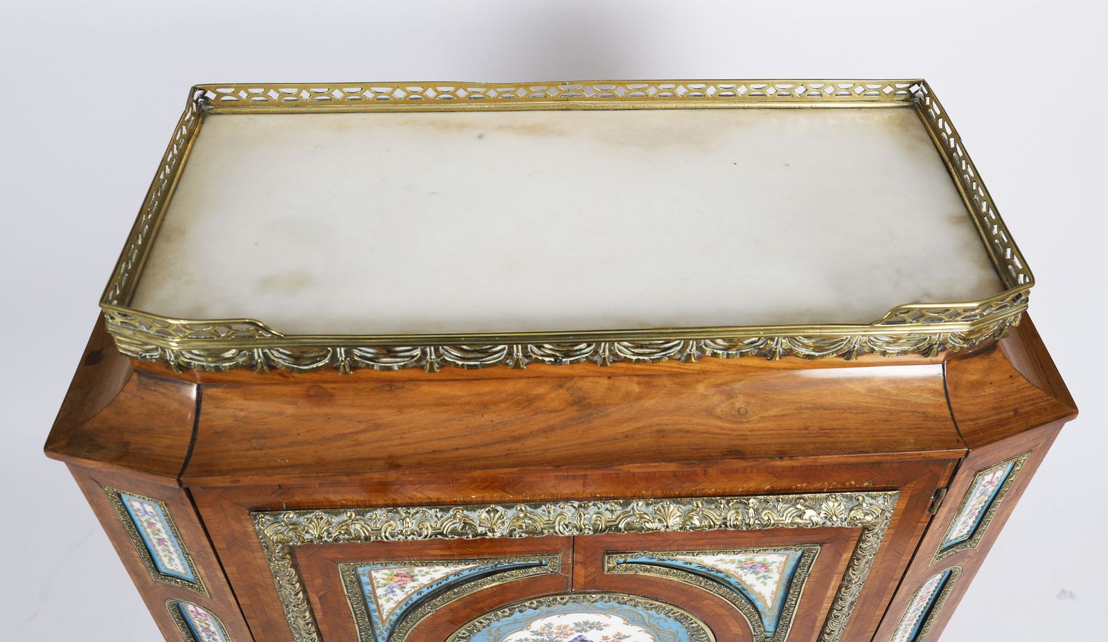 Antique French Kingwood Ormolu Pier Cabinet Sevres Plaques 19th Century photo vinterior