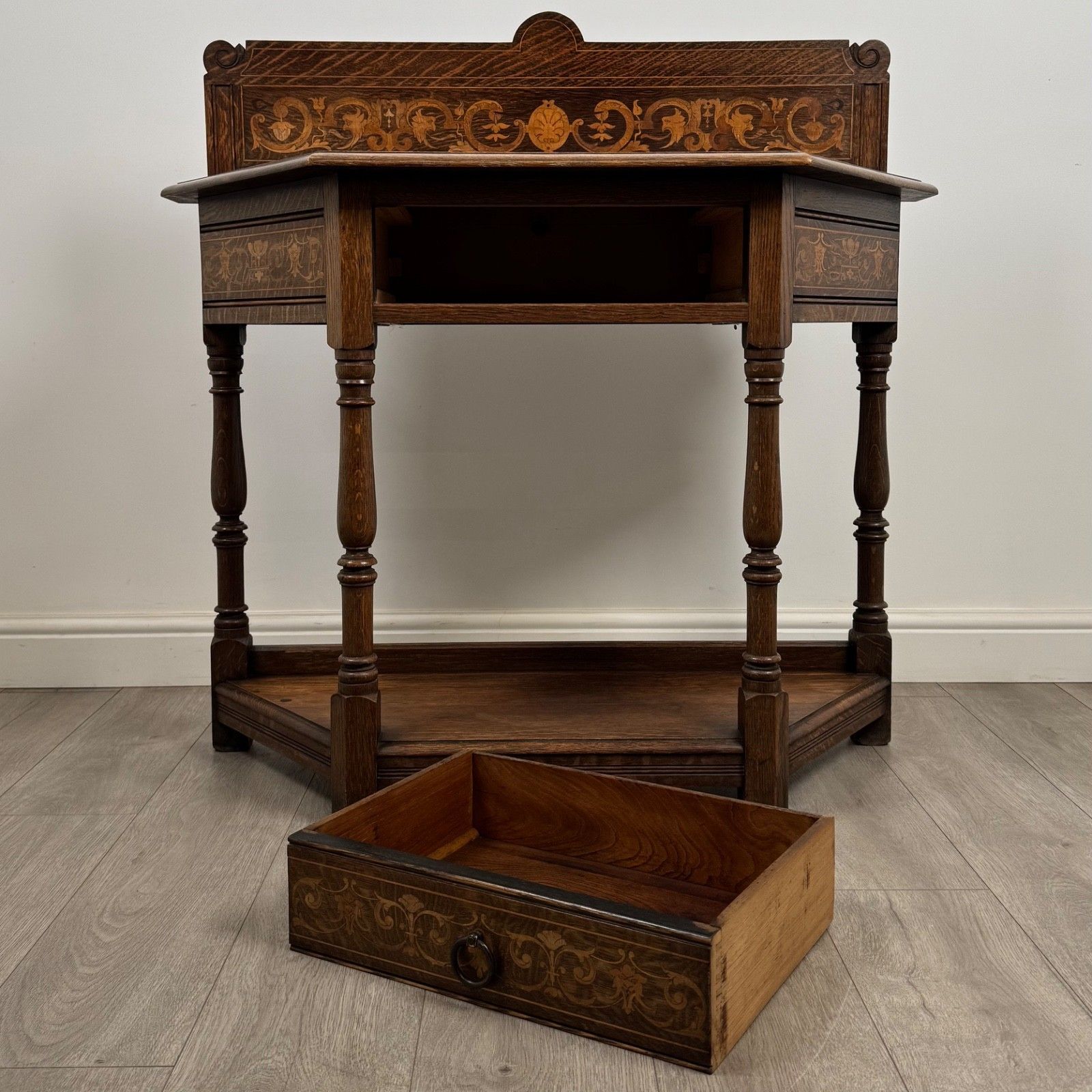 Antique 19th Century Fine Quality Inlaid Side Table In Oak photo vintage