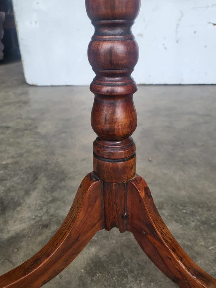 Antique Georgian Round Tripod Pod Side End Lamp Table photo vintage