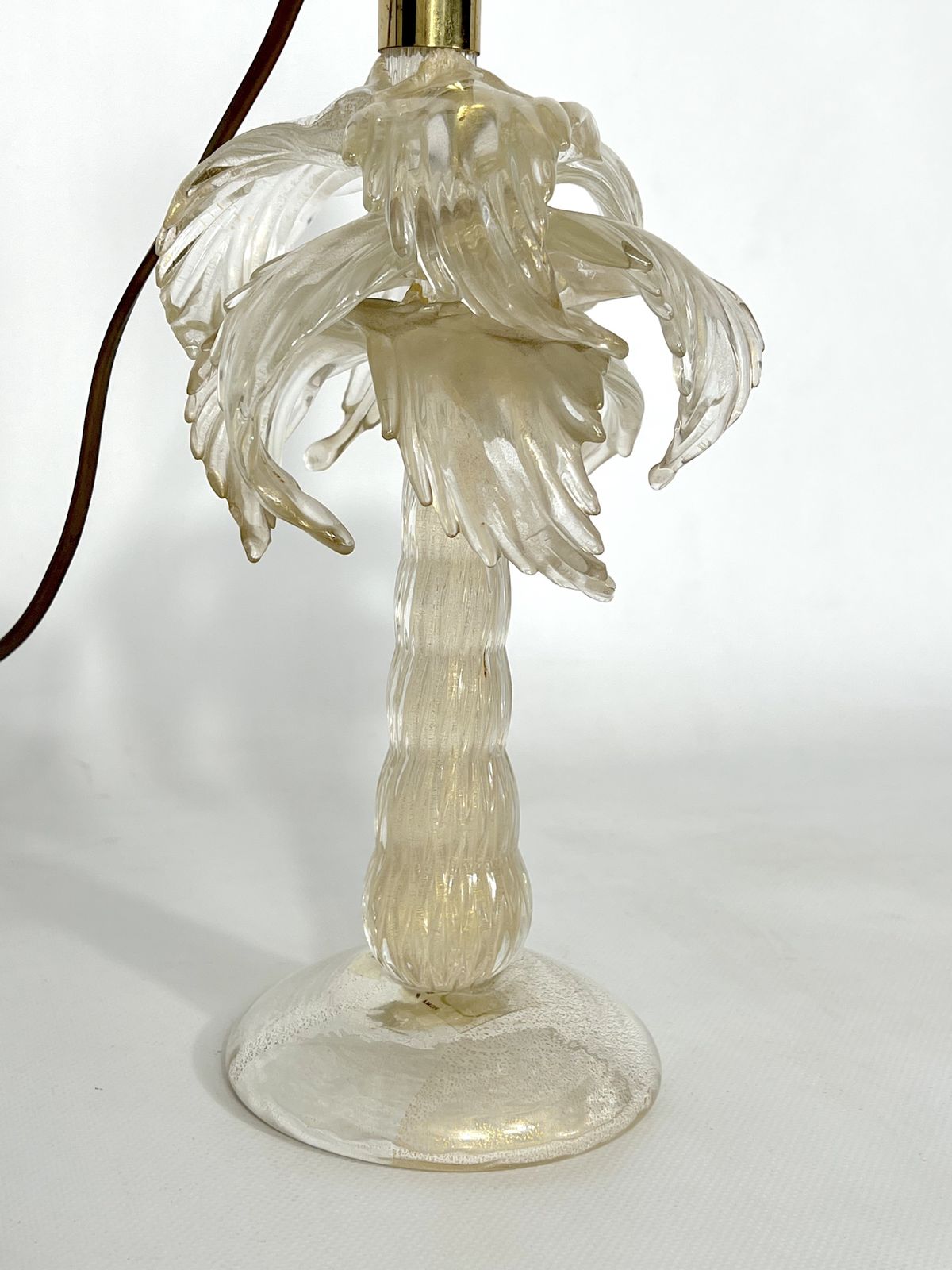 photo furniture Mid Century Rare Brass And Murano Glass Table Lamp By Tommaso Barbi