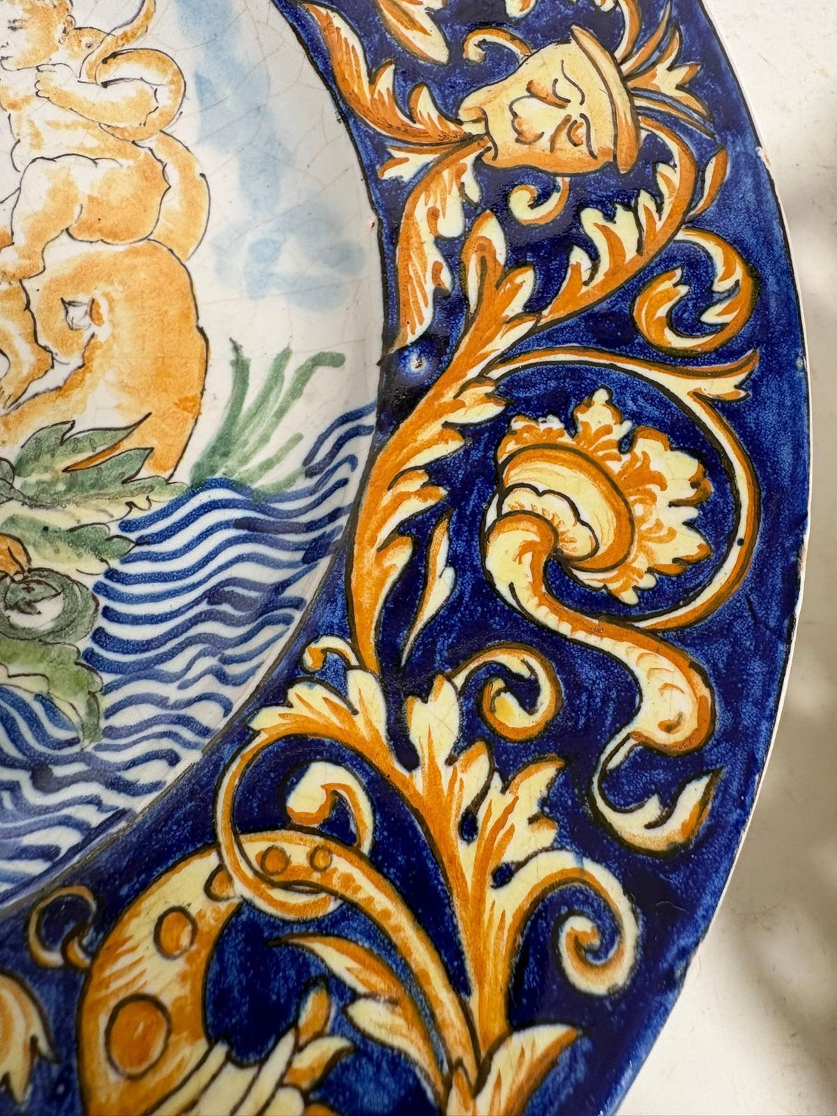 Set Of 2 Majolica Plates, Early 20th Century And An Earthenware Dish, France photo vinterior