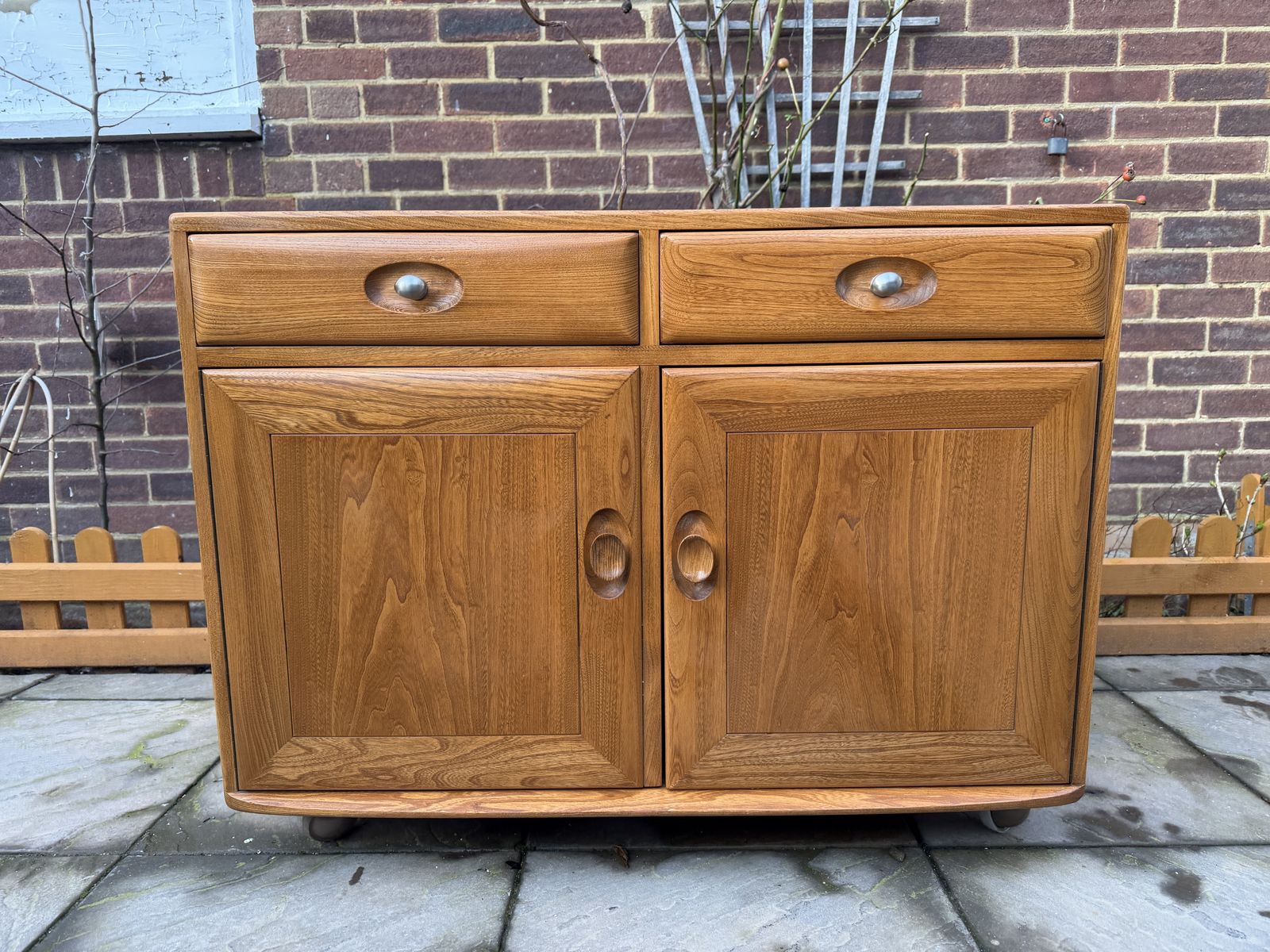 Pretty Ercol Windsor Cabinet With Drawers  – Great Condition, Rrp £3,060 photo for sale