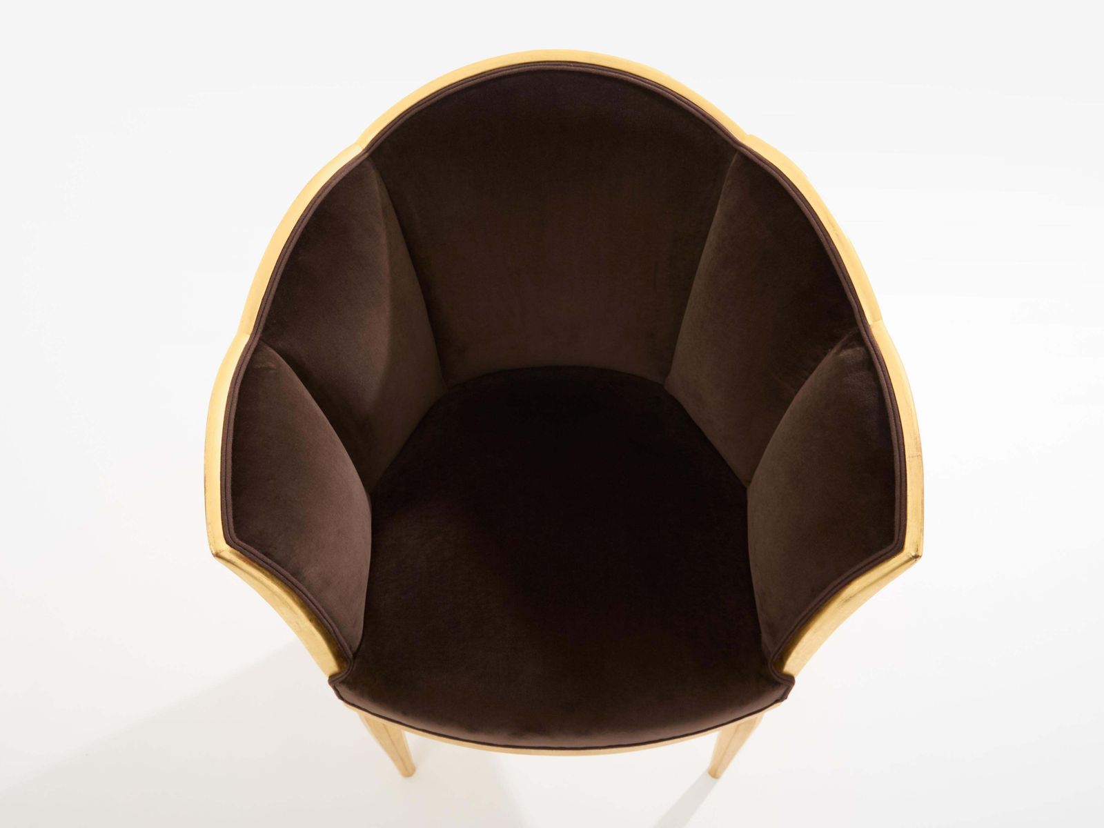 photo furniture Fauteuils Clématite en bois doré et velours brun, par Maurice Dufrène, vers 1925