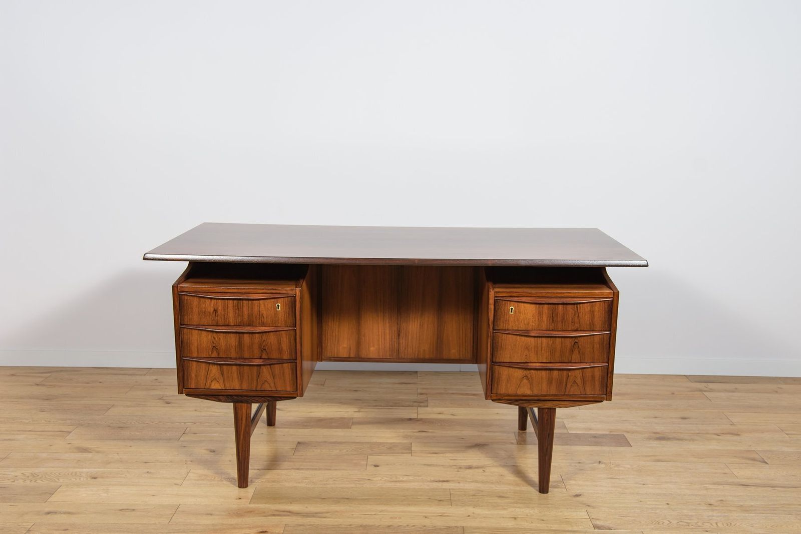 Mid Century Modern Freestanding Rosewood Desk, Denmark, 1960s photo for sale