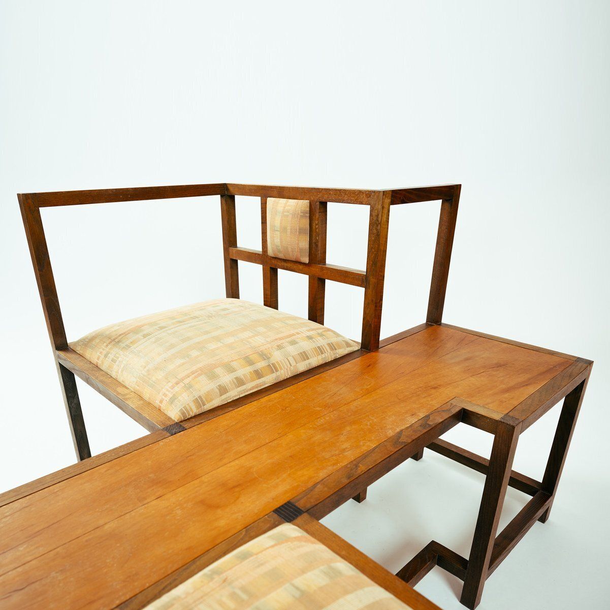 Tete A Tete Conversation Sofa By Rennie Mackintosh, 1987 photo vintage