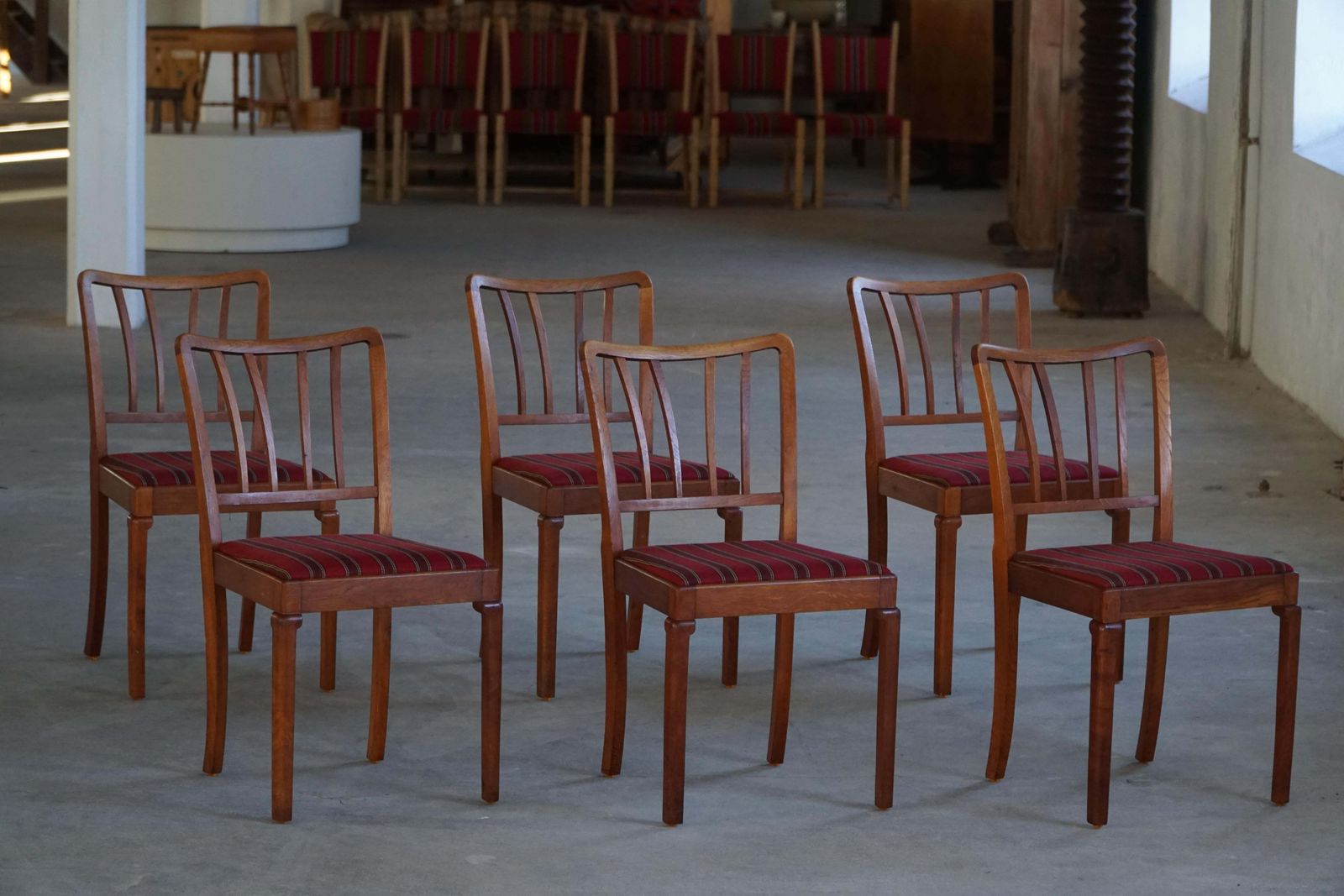 photo vinterior Set Of 6 Classic Danish Modern Dining Chairs, Oak & Upholstered Seats, 1950s