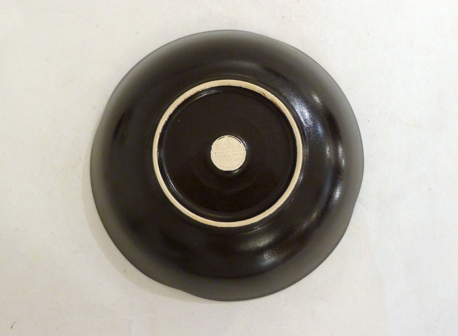 Small Deep Plate Or Bodil Serving Plate By Björn Wiinblad For Rosenthal Studio Linie, 1970 photo 110.0