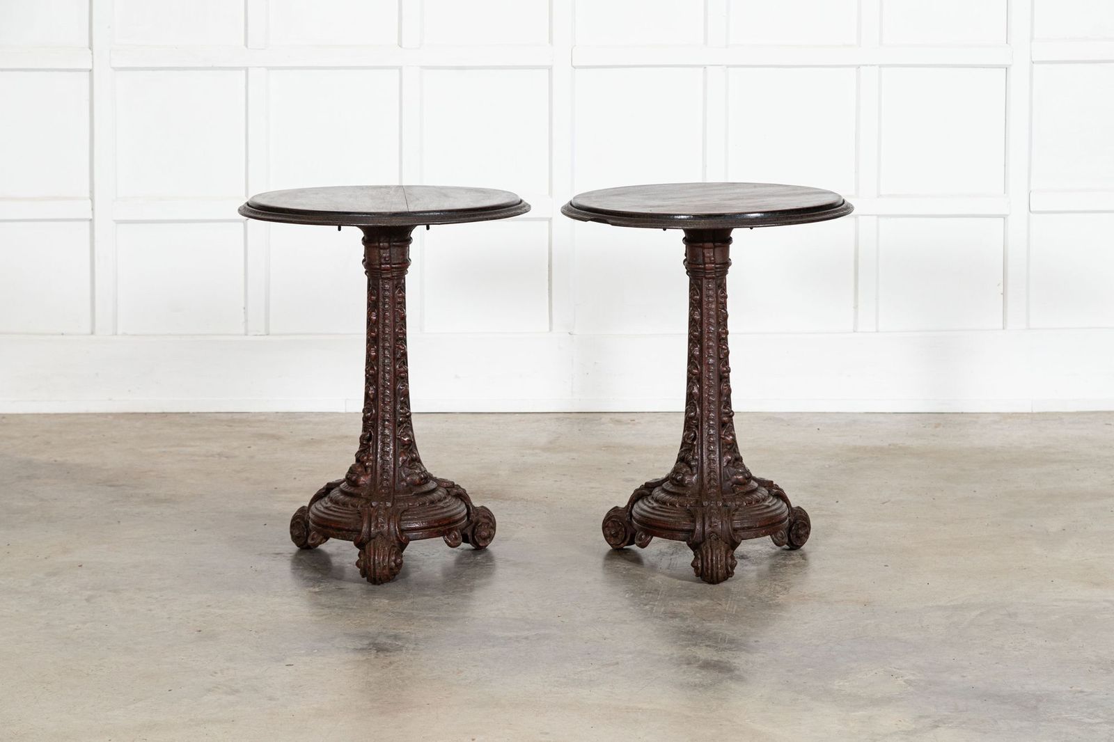photo furniture Pair English 19thc Mahogany Painted Cast Iron Tavern Tables