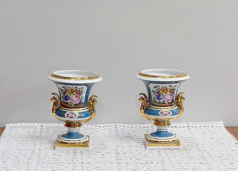 Pair Of Medici Vases In Sèvres Porcelain, 19th