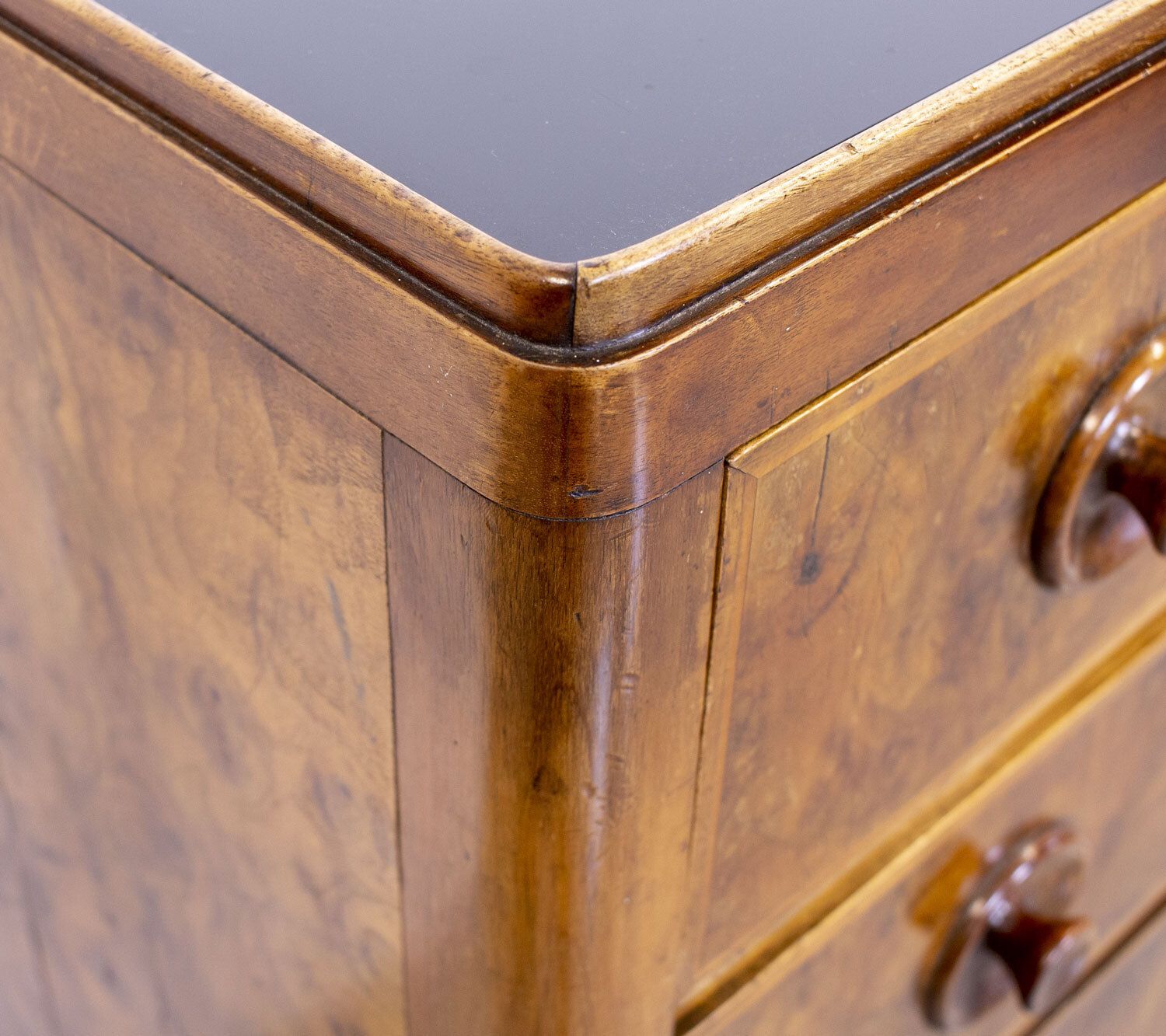 1195.0 Art Deco Burr Walnut Chest Of Drawers photo