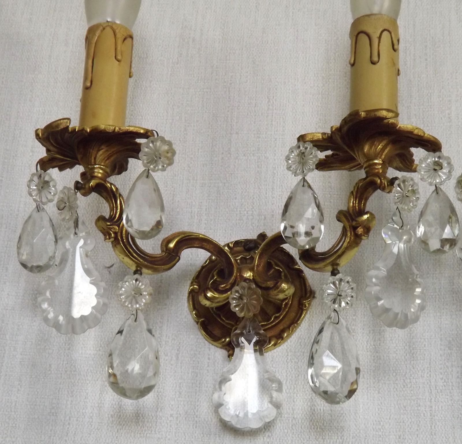 175.0 Pair Of French Vintage Double Bronze Crystal Wall Lights With Acanthus Detail photo