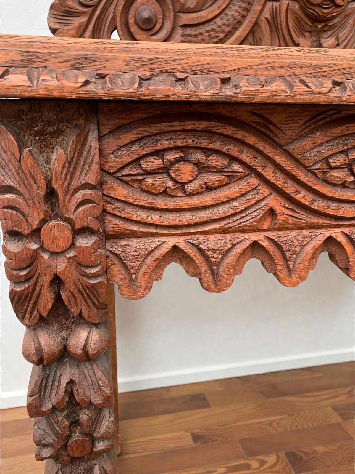 1860's Antique Victorian Carved Oak Console Hall Table With Green Man Motif photo vinterior
